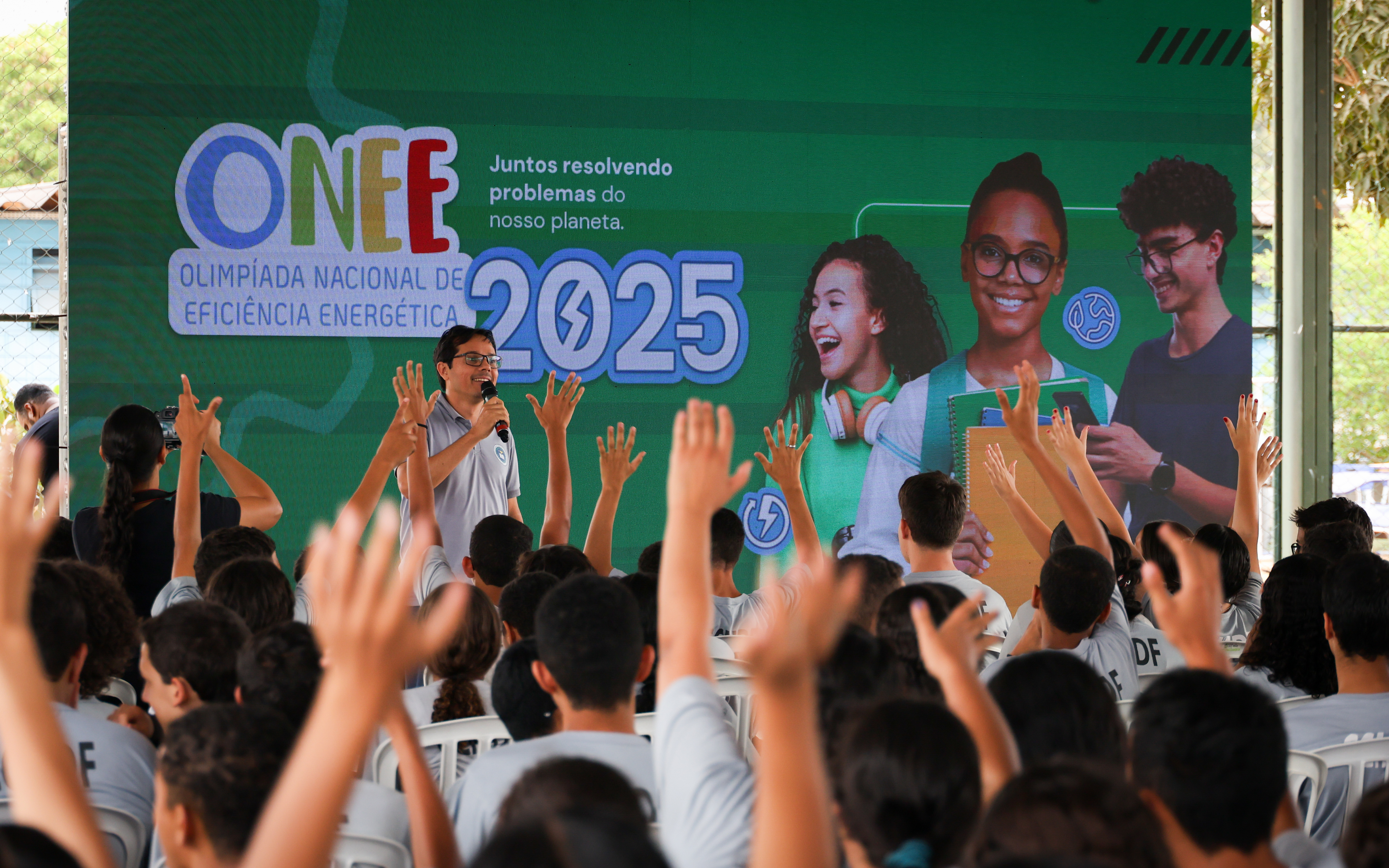 Alunos da rede pública do DF se preparam para a Olimpíada Nacional de Eficiência Energética
