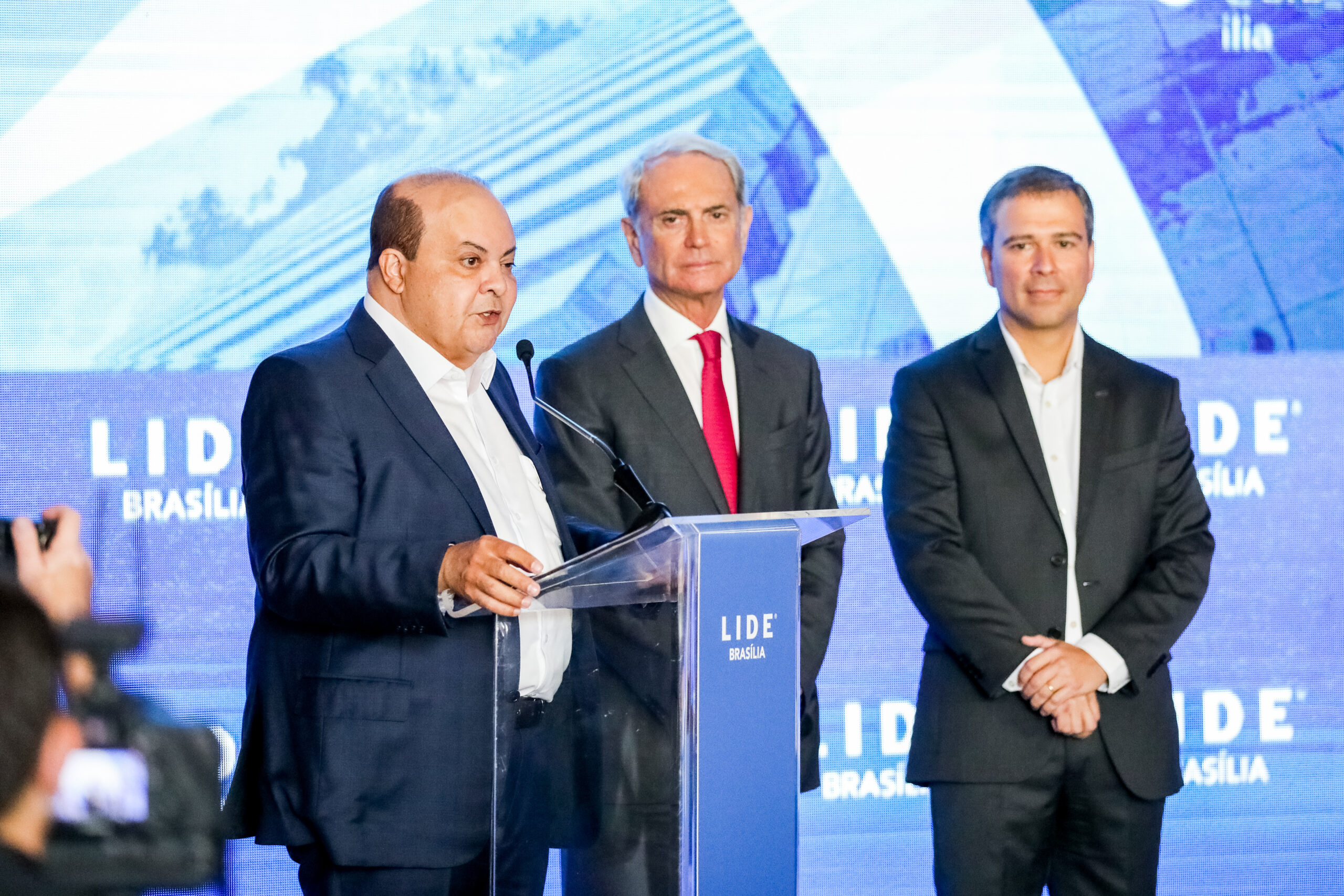 Em encontro com empresários, governador frisa importância do FCDF