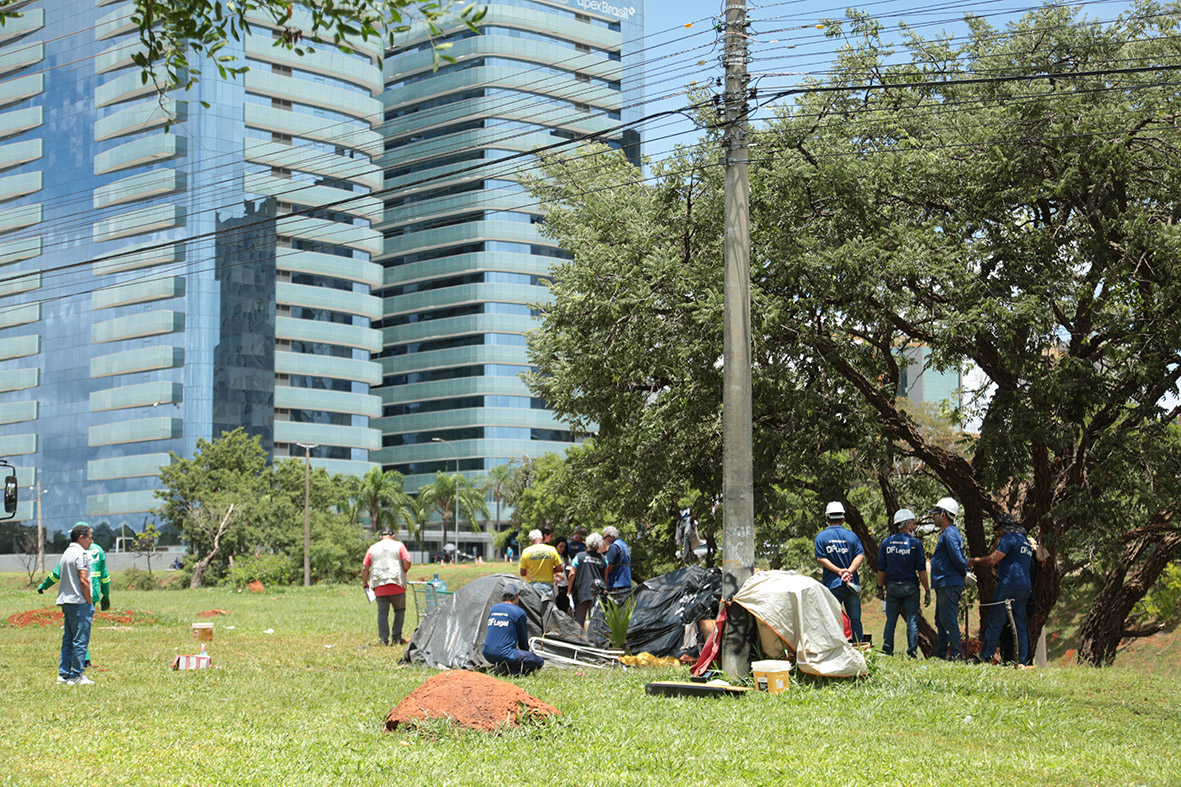 GDF dá continuidade à ação de acolhimento para população em situação de rua no Plano Piloto