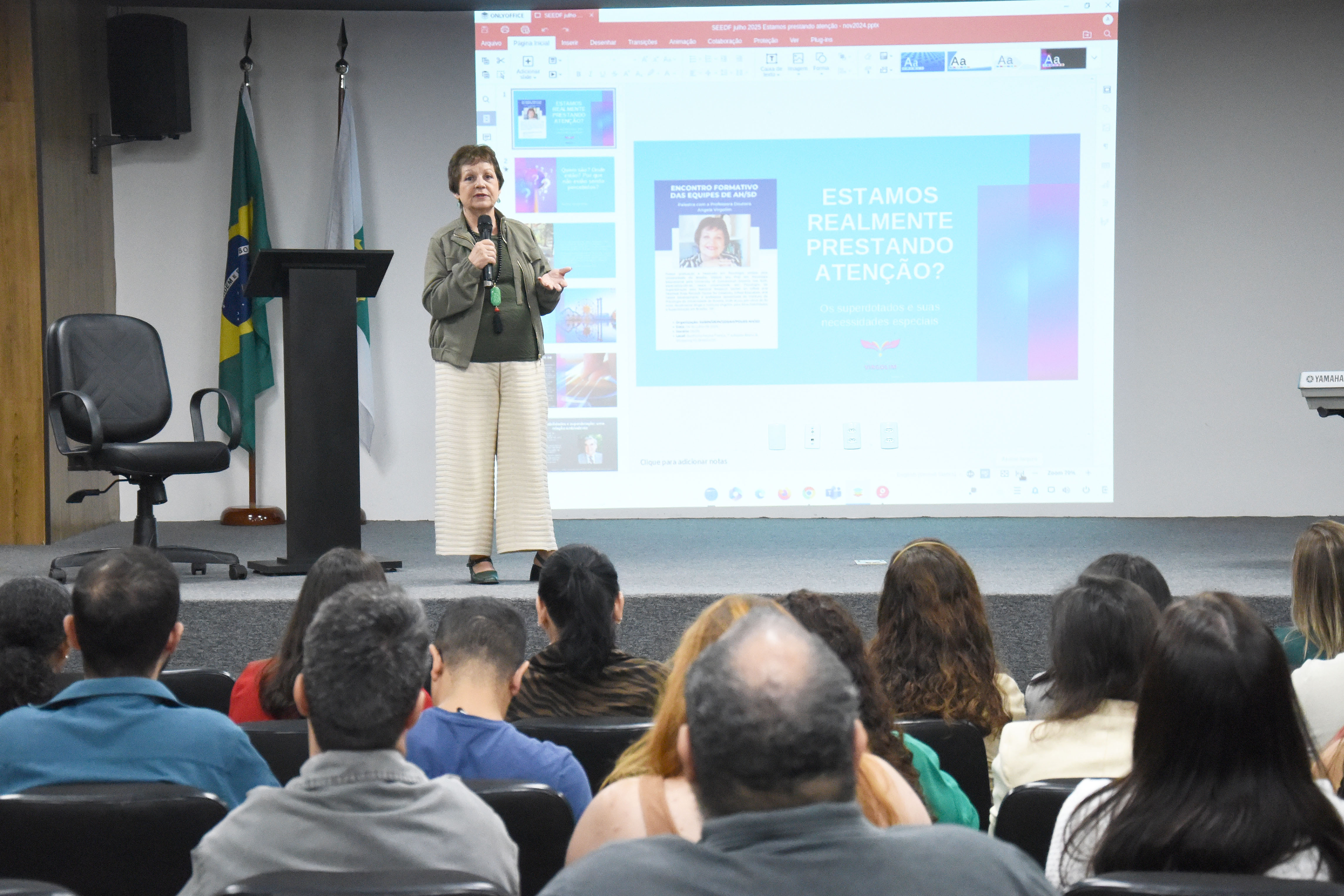 Educação promove formação voltada ao atendimento de estudantes com altas habilidades