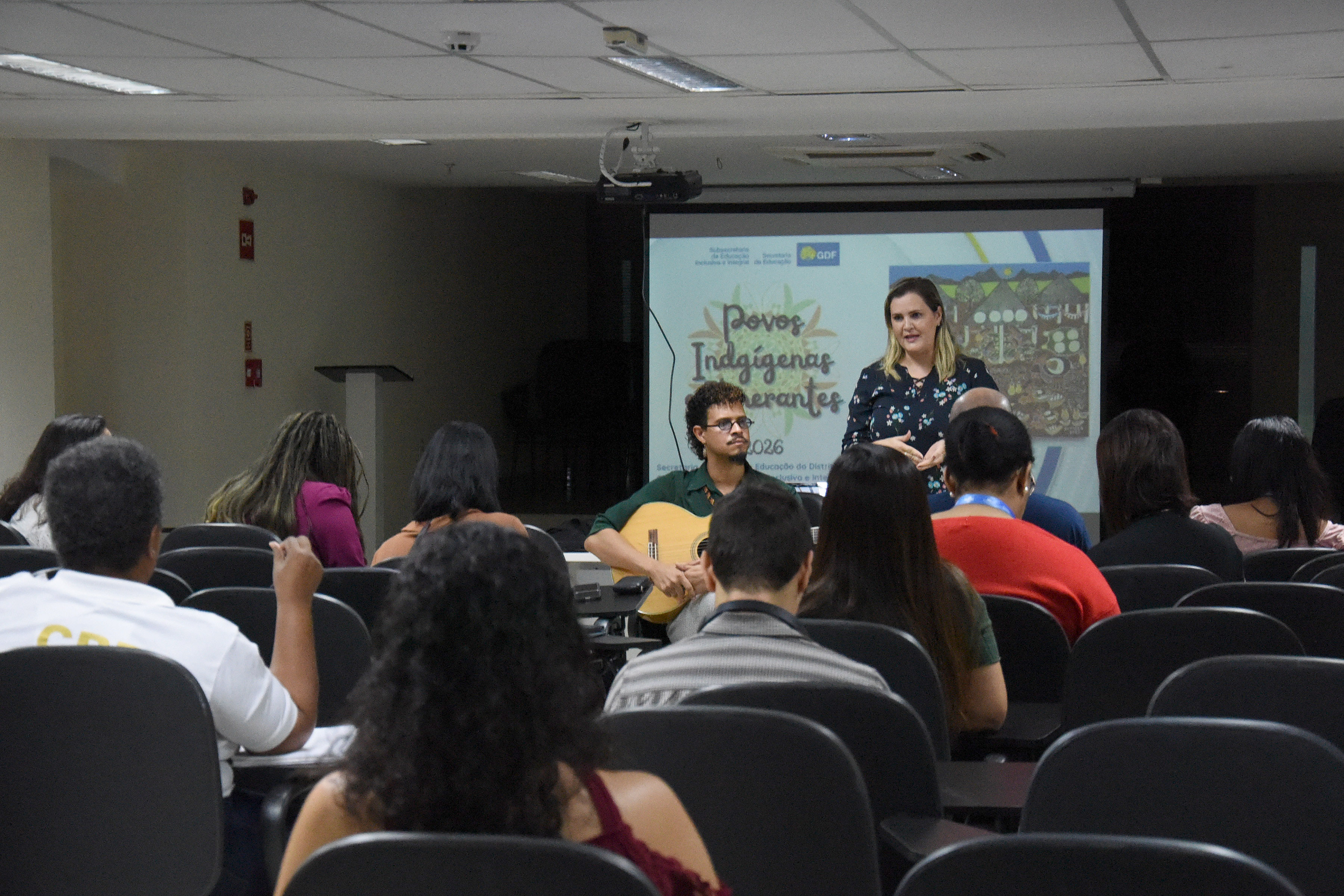 Iniciativa educacional amplia debate sobre povos indígenas e itinerantes na rede