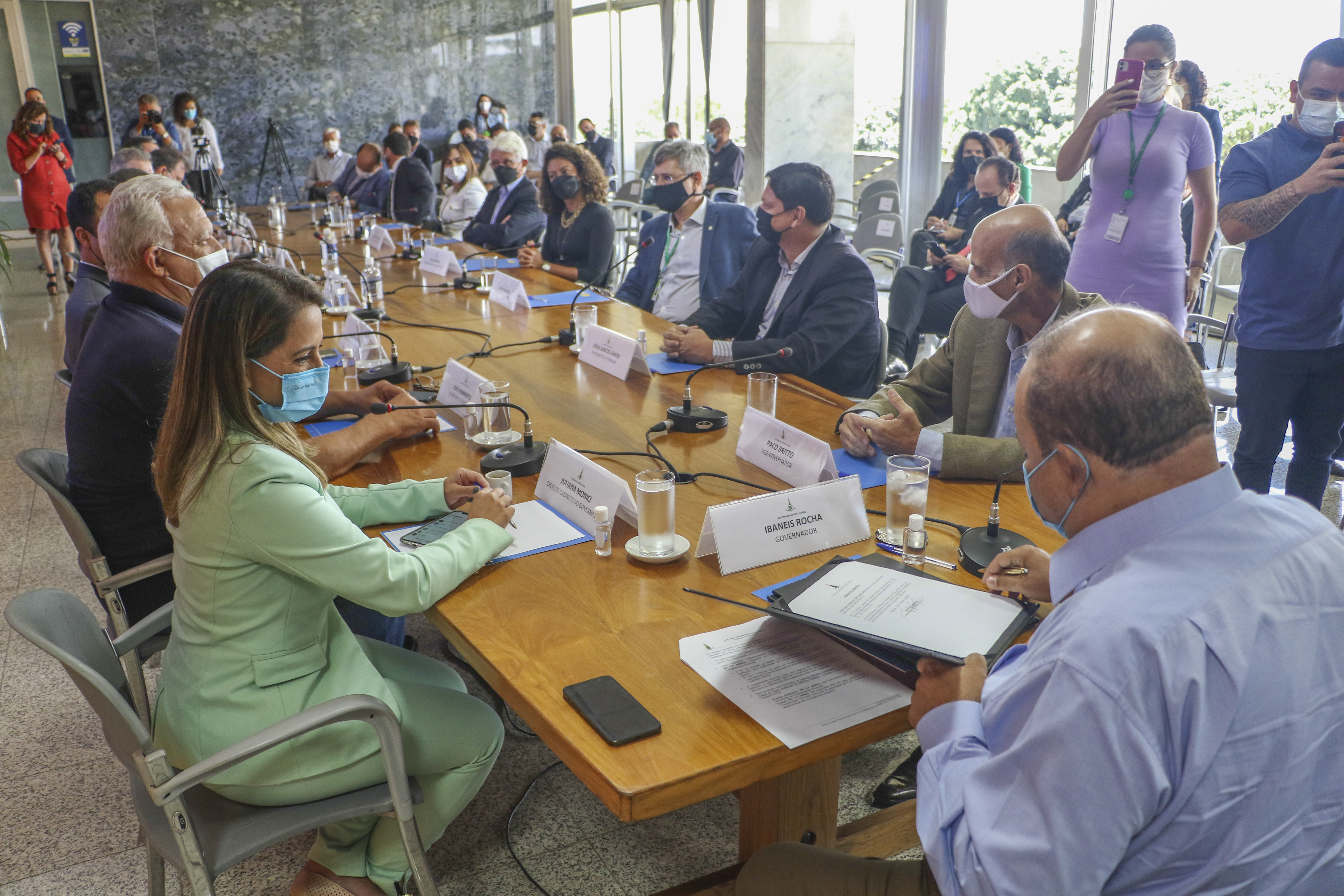 Rede elétrica subterrânea começa a ser implantada no Noroeste