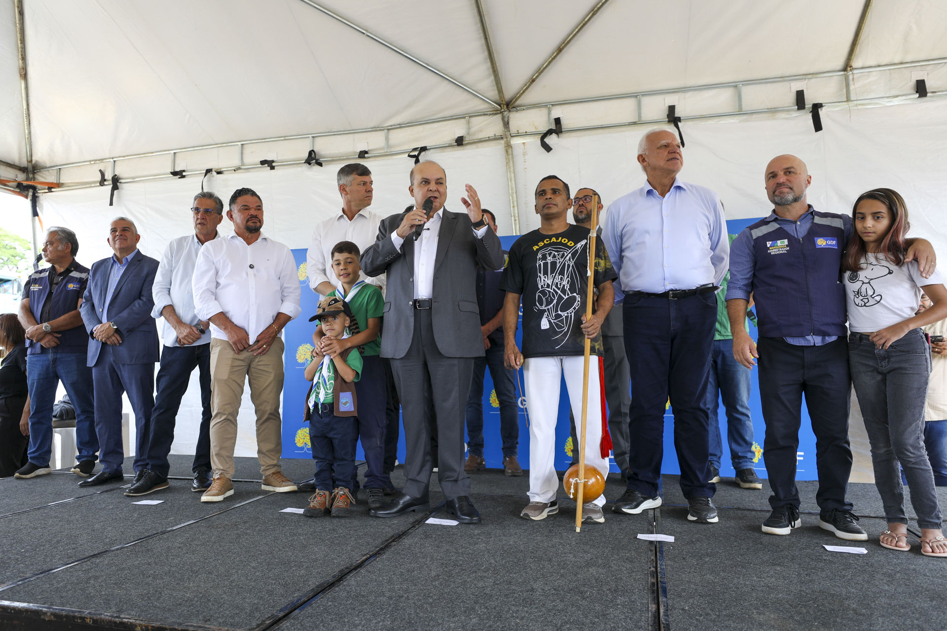 Ibaneis Rocha inaugura reforma da Praça dos Estados, na Candangolândia