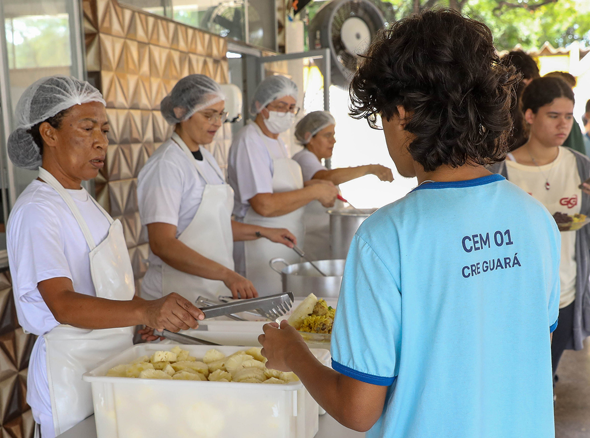 Agricultura familiar abastece escolas públicas do DF e garante alimentação de qualidade para 697 unidades
