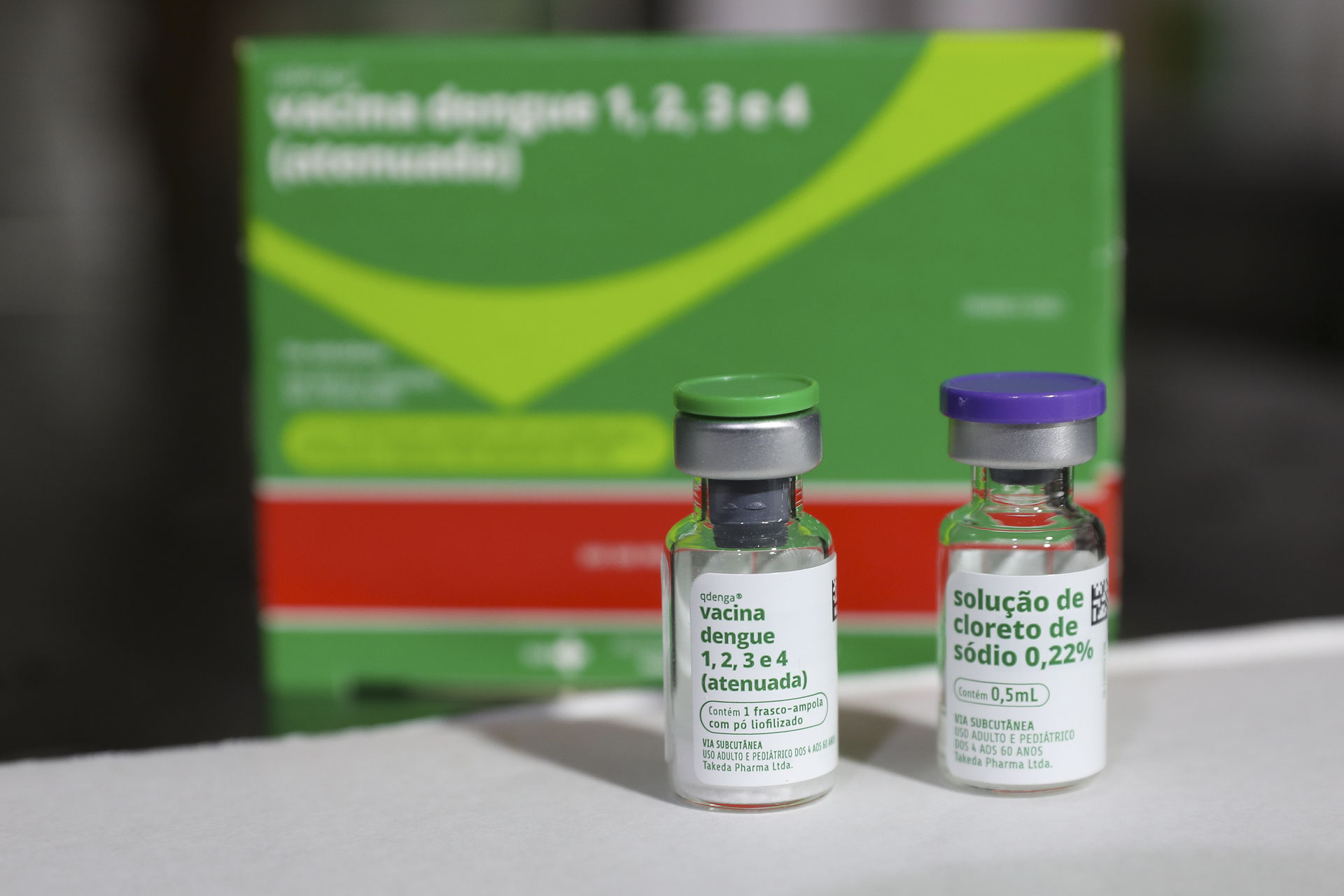 Mais de 163 mil crianças e adolescentes já se vacinaram contra a dengue no DF