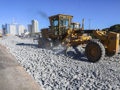 Alargamento de pista próxima ao Túnel Rei Pelé beneficia o transporte coletivo