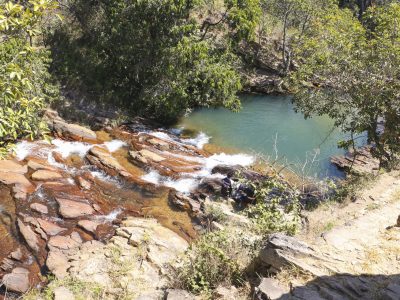 Explore o Quadrado: Aventure-se nas cachoeiras e trilhas do DF