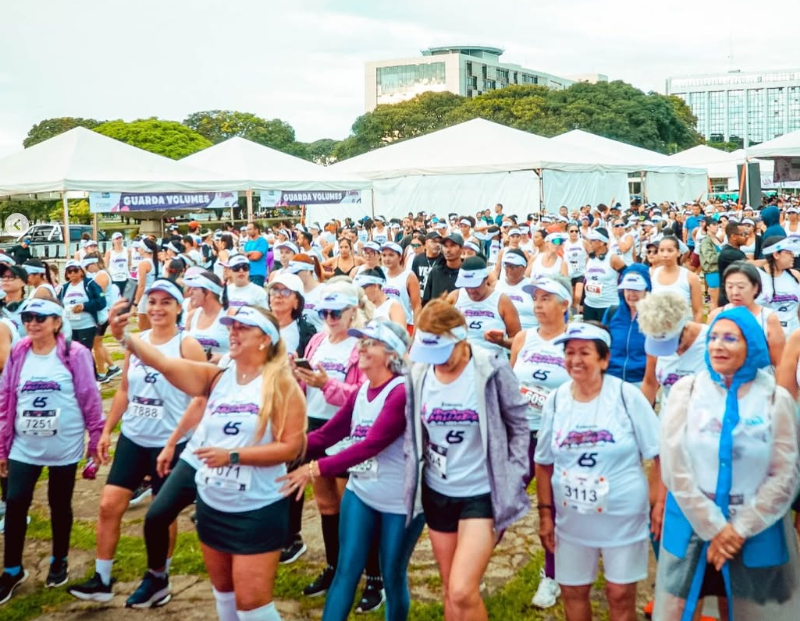 Parceria entre GDF e Circuito Brasiliense da Mulher arrecada 16 mil absorventes para doação
