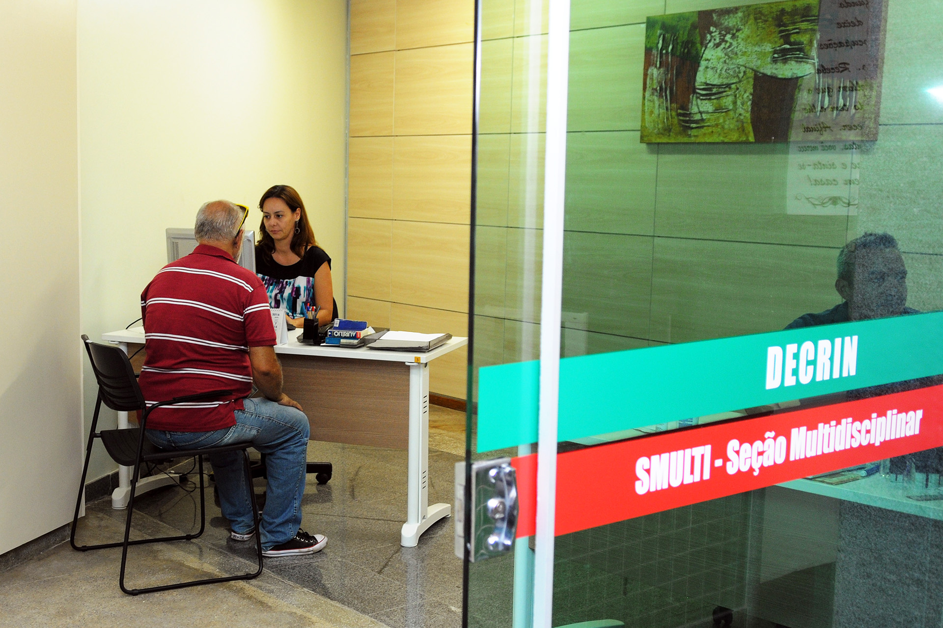 Crimes contra idosos lideram estatísticas de denúncias na Decrin