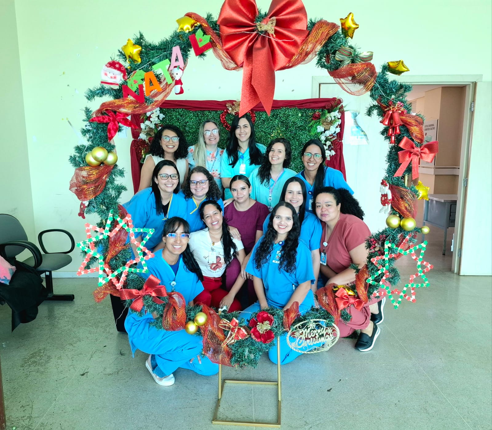 Gestantes internadas na maternidade do Hospital Regional de Santa Maria têm dia especial para pintar a barriga