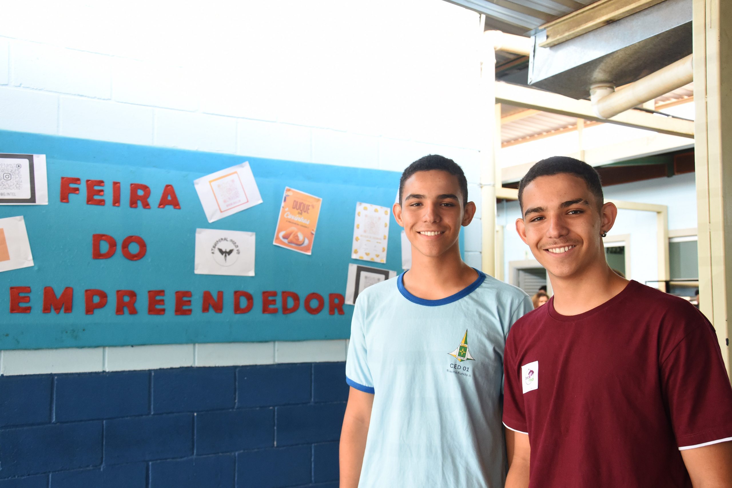 Alunos do Riacho Fundo II desenvolvem habilidades empresariais em feira