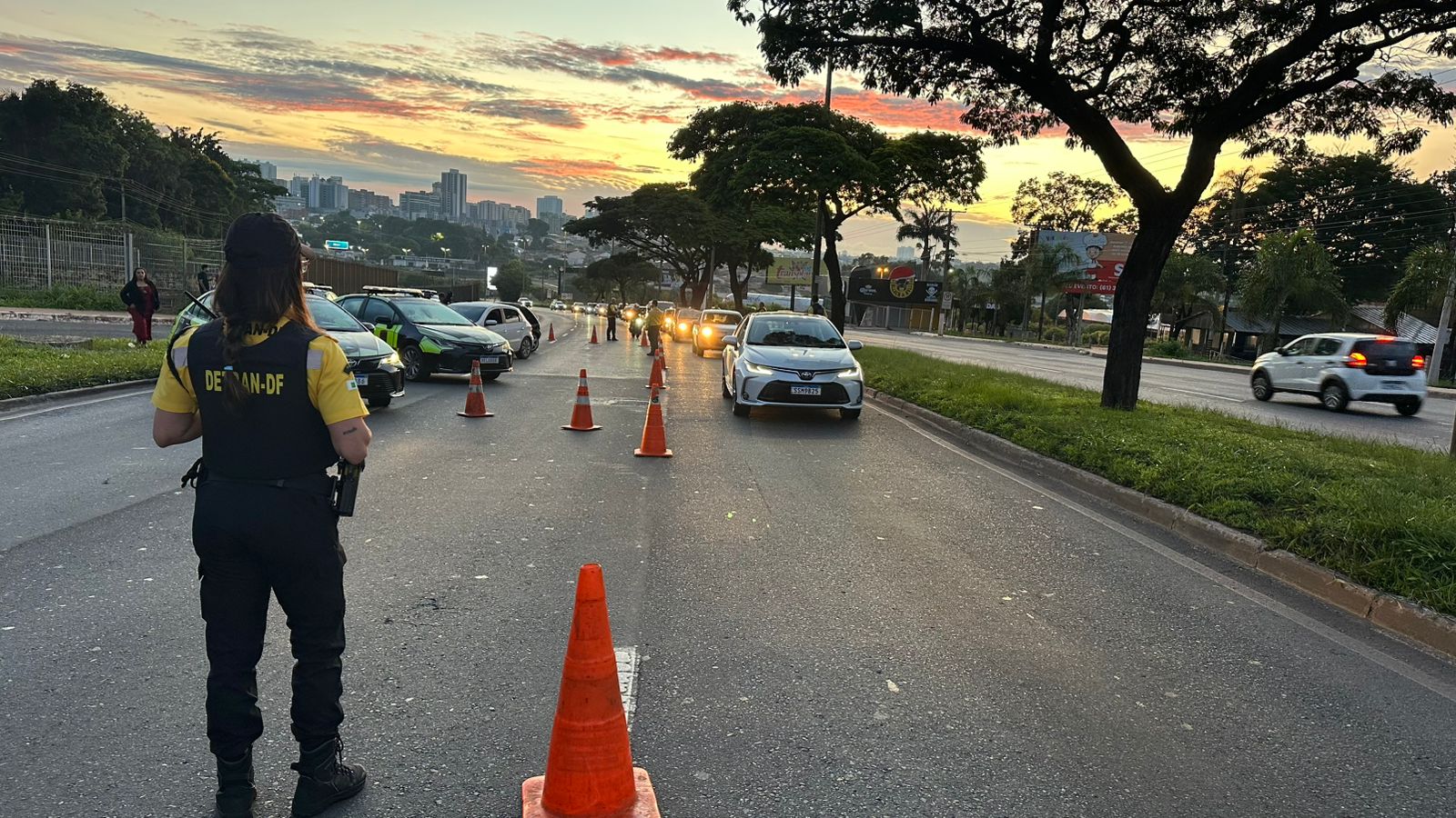 Operação Boas Festas registra 194 infrações no fim de semana em cinco cidades do DF