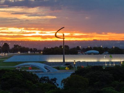 Turismo, áreas verdes e arquitetura moderna estimulam qualidade de vida de Brasília