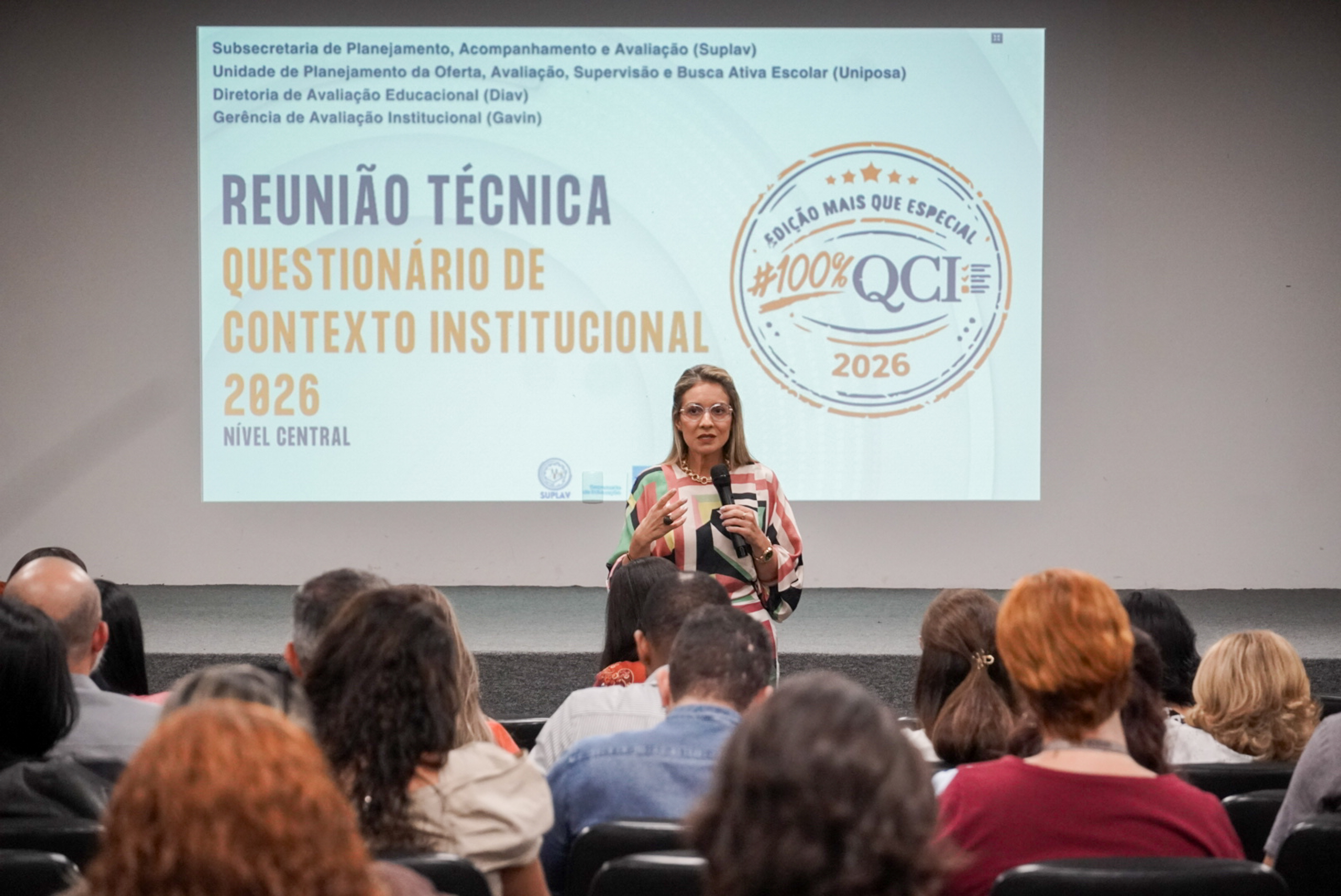Estudantes, pais, professores e servidores vão avaliar ensino na rede pública do DF
