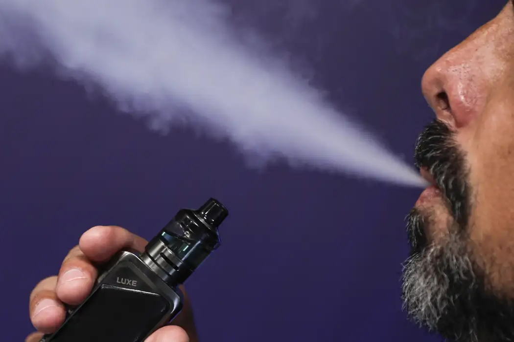 Saúde pública alerta para os perigos do cigarro eletrônico