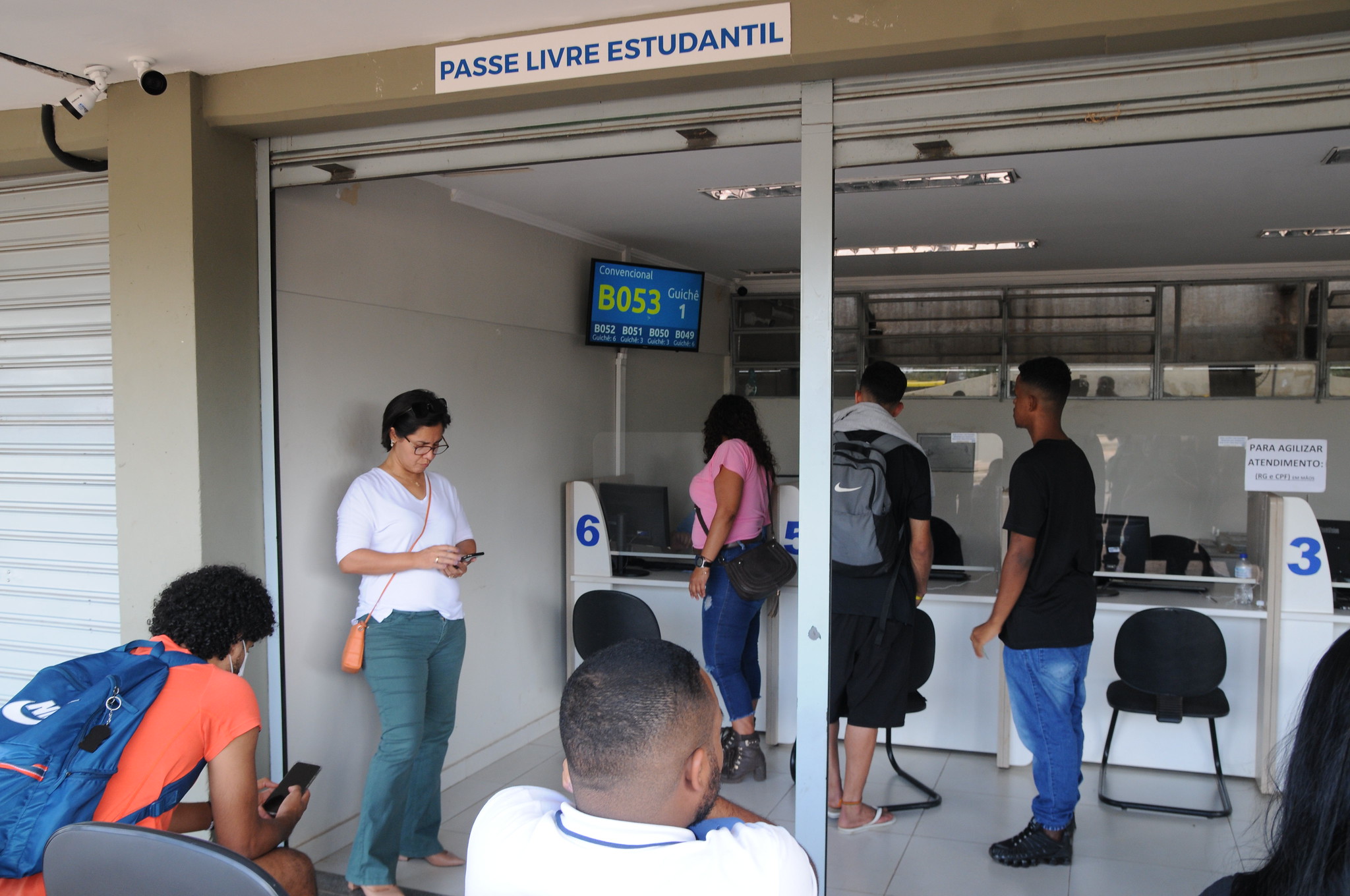 Estudantes podem ter passe livre no sistema de transporte 