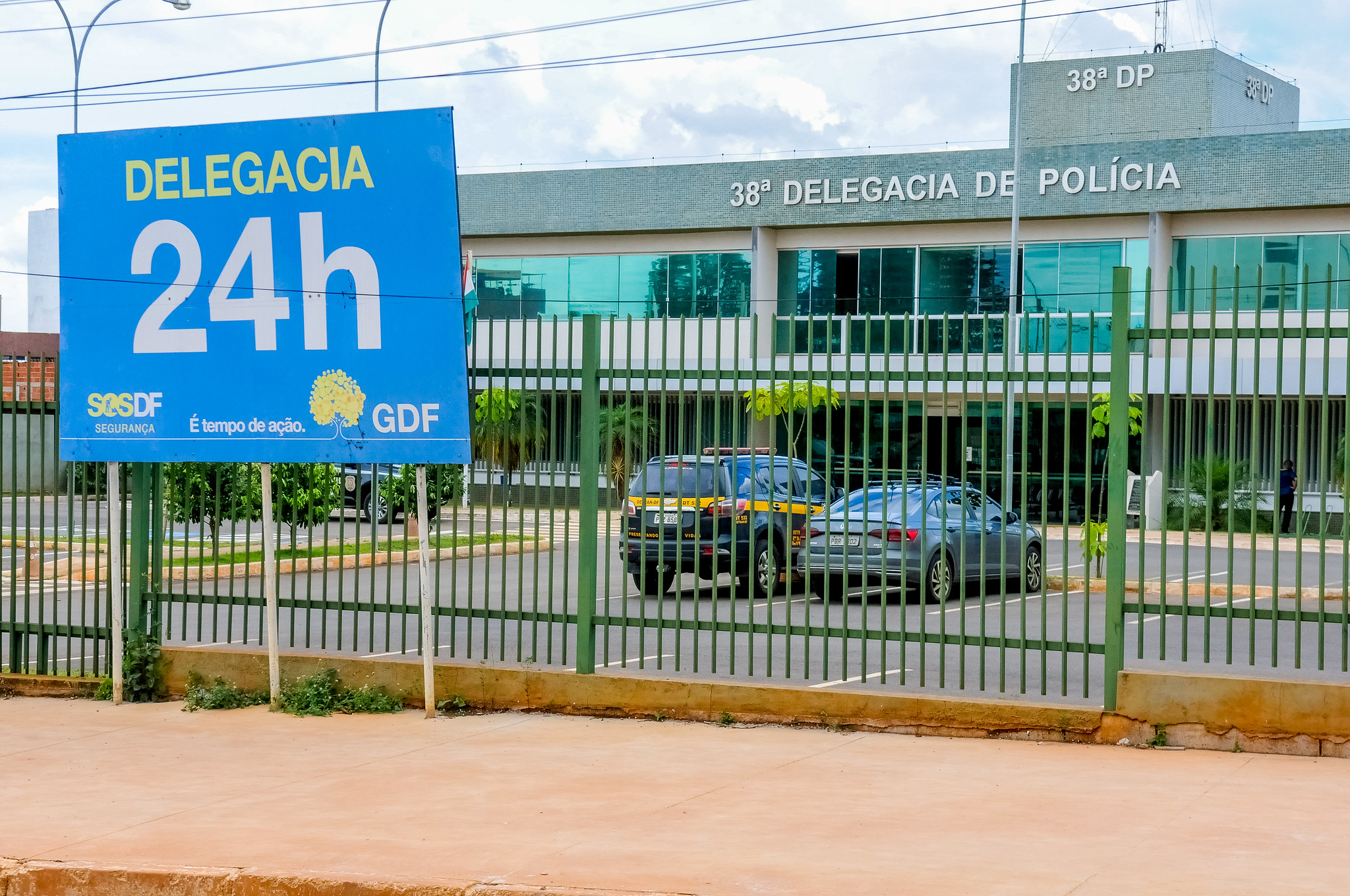 Reativadas há seis anos, delegacias 24 horas aumentam investigações e levam segurança à população