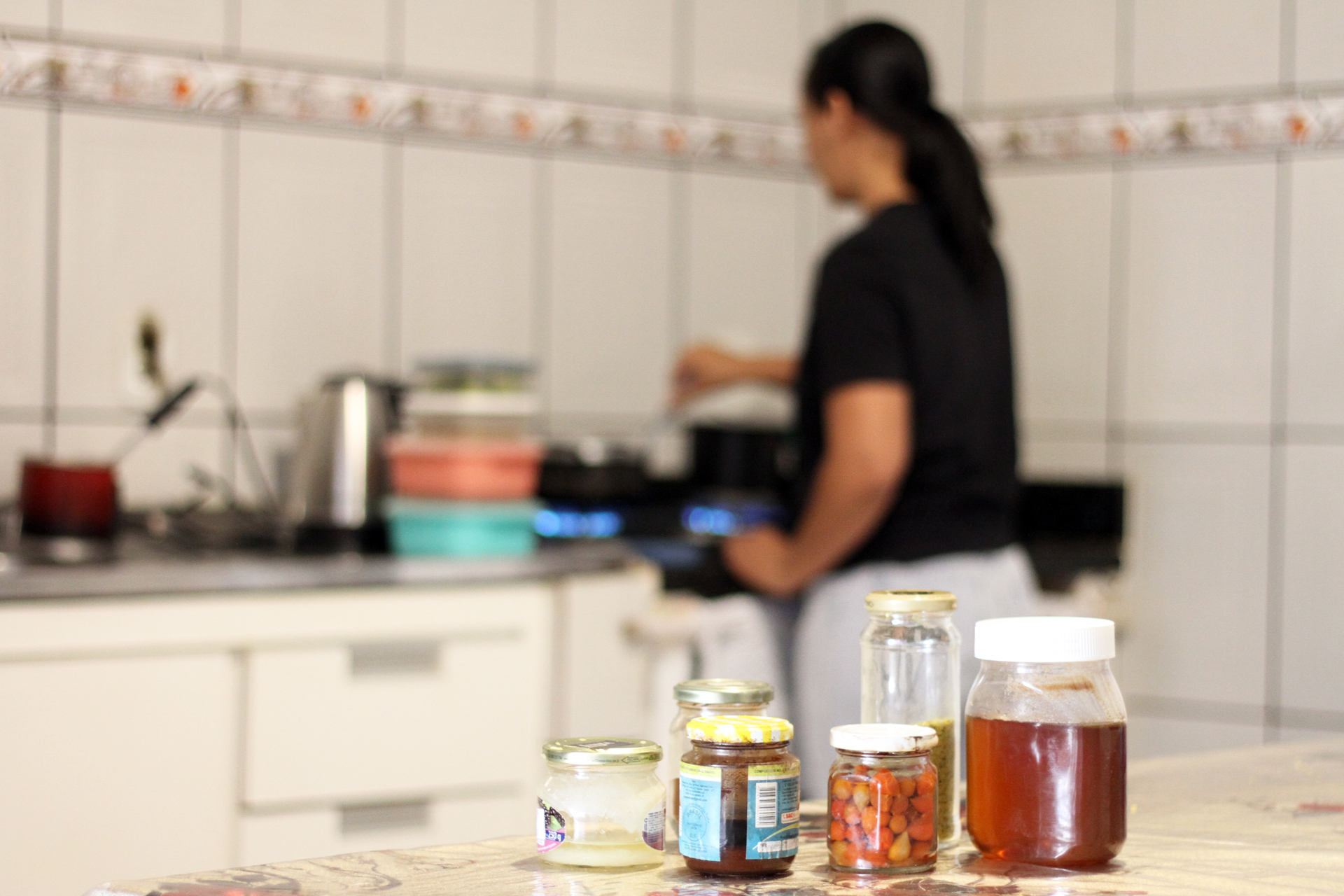 Botulismo exige atenção redobrada com alimentos vendidos em feiras e mercados