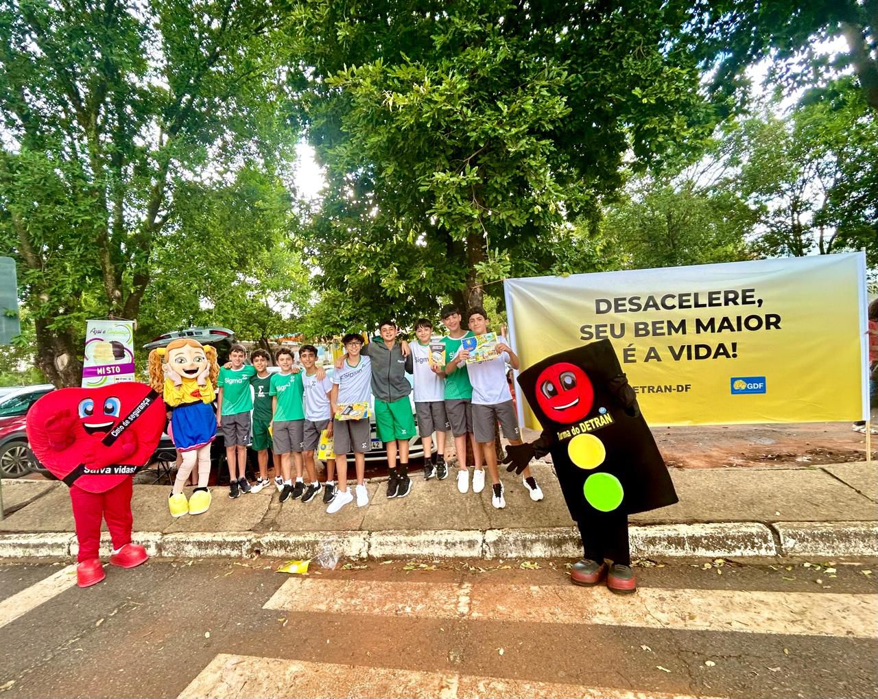 Campanha de trânsito Volta às Aulas conscientiza 6 mil pessoas em uma semana