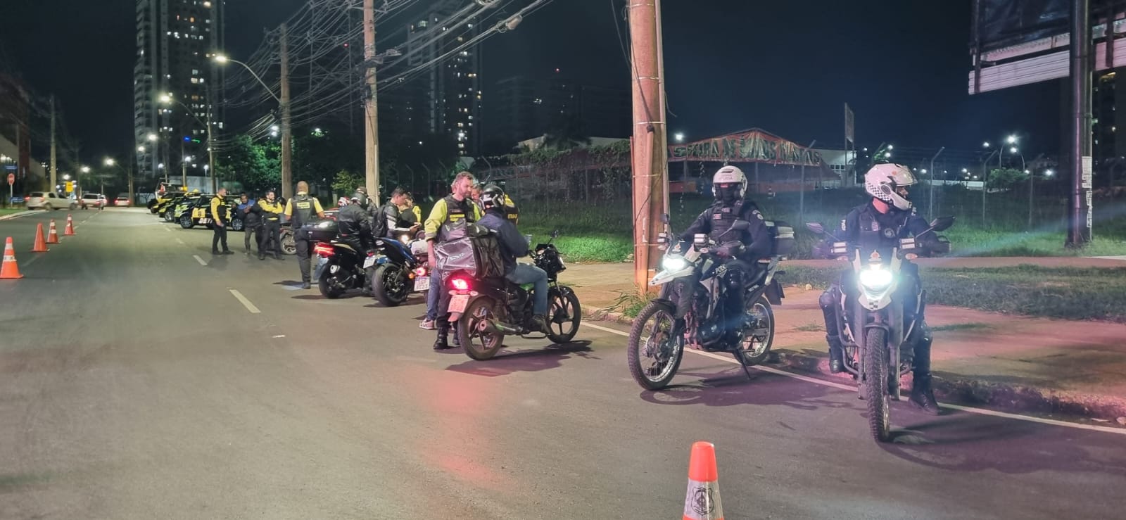 Operação Sossego aborda 140 motociclistas em Águas Claras