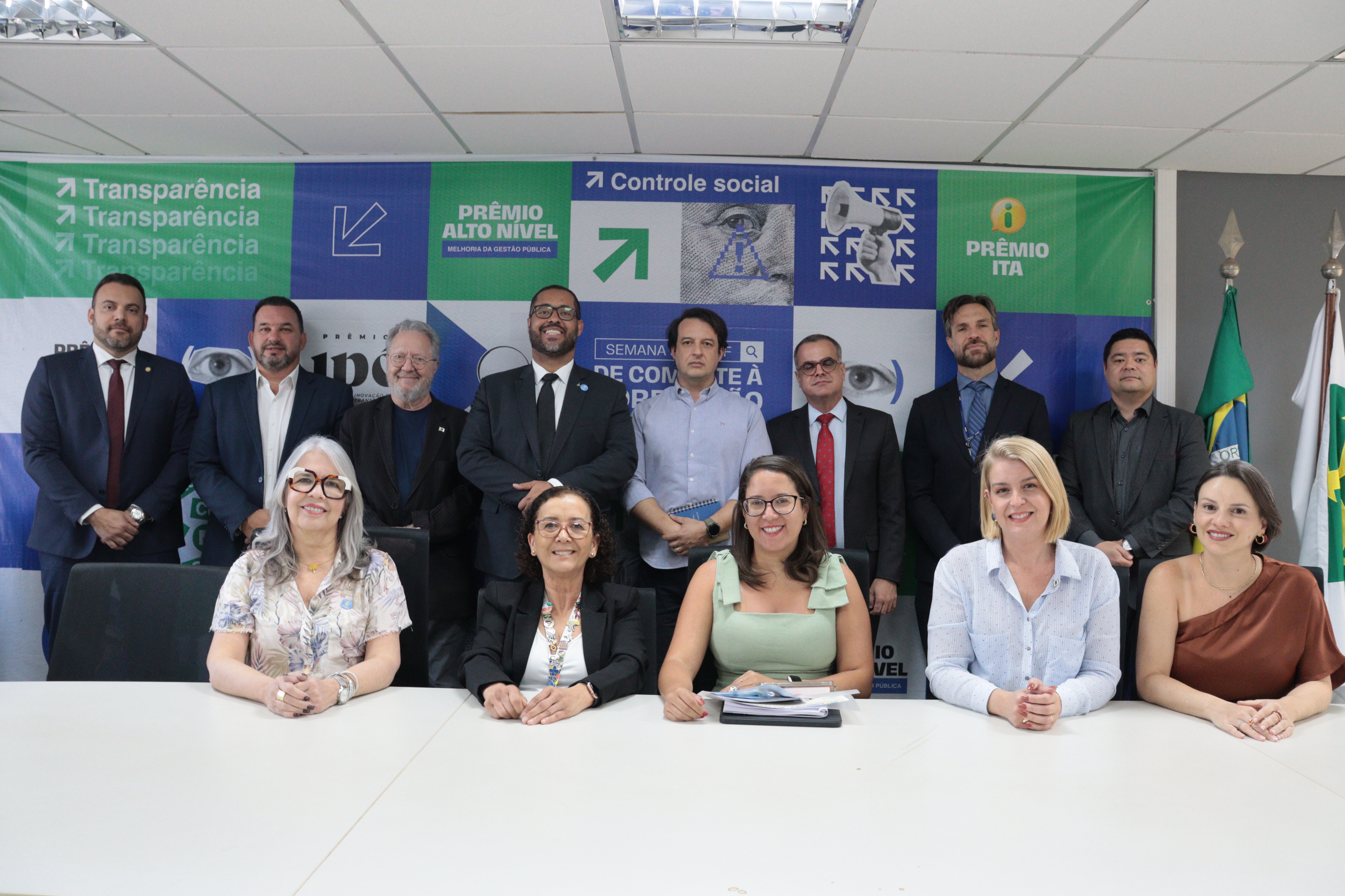 Guia para criação dos Conselhos de Defesa de Usuários é apresentado aos conselheiros de governança pública do Distrito Federal