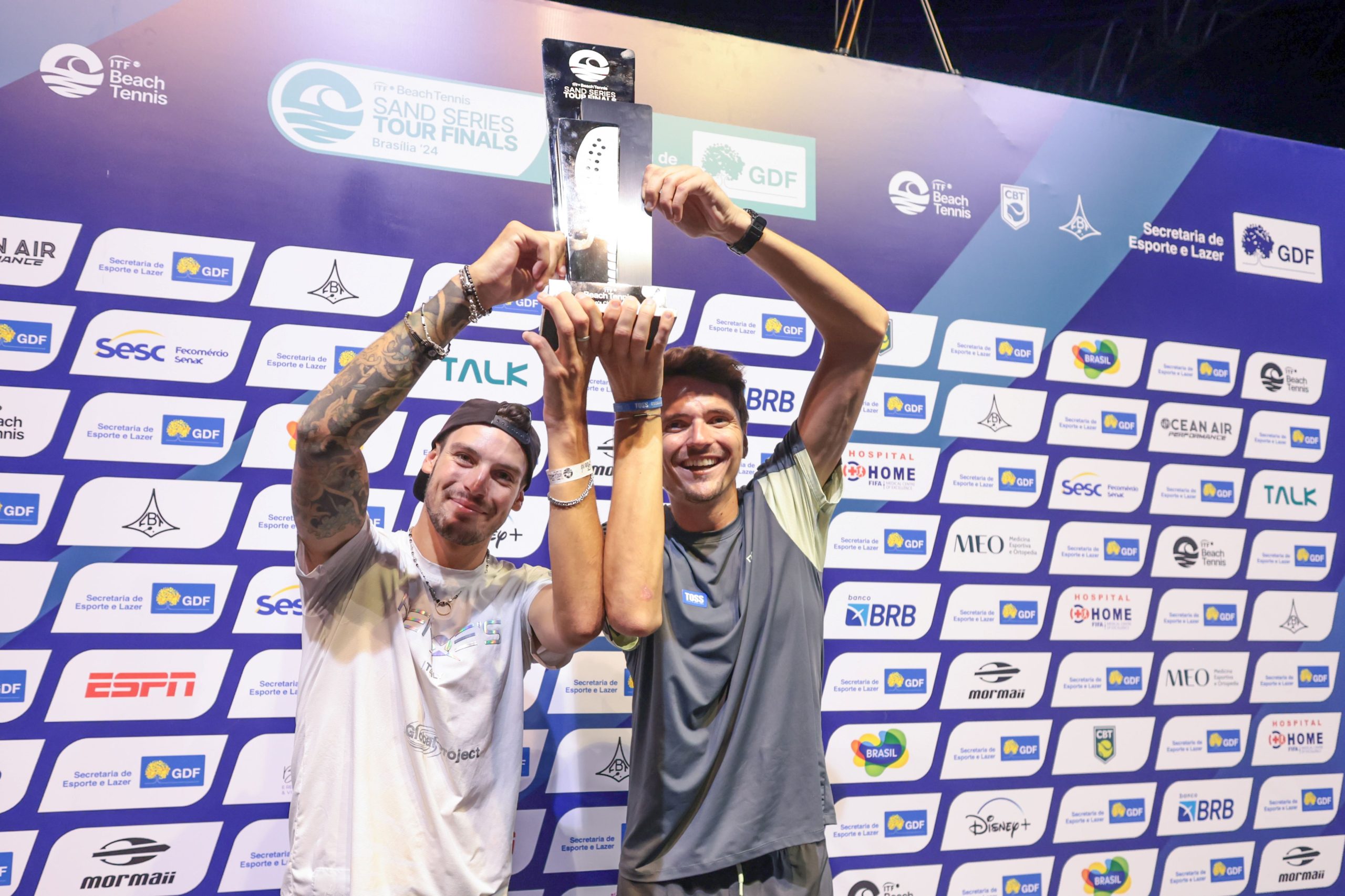 Duplas europeias conquistam título histórico no ITF Beach Tennis Finals em Brasília
