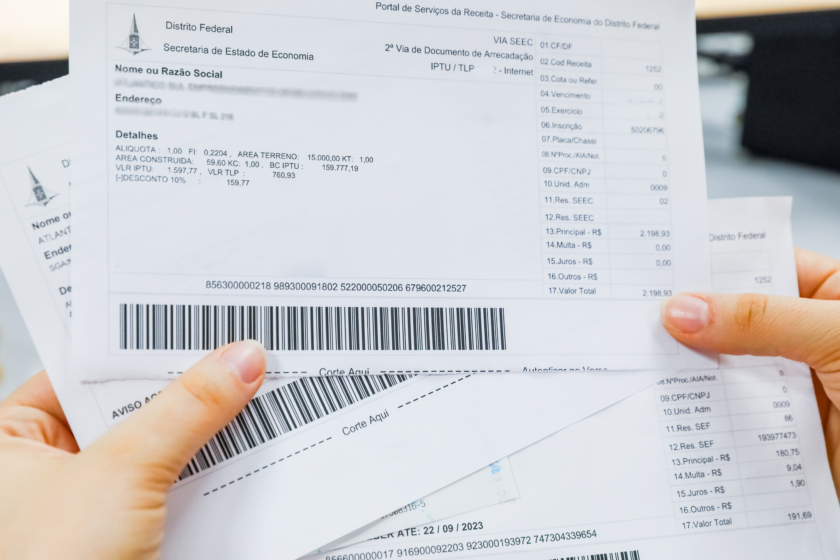 Cidadãos podem verificar pendências tributárias e emitir novos boletos em canais digitais do GDF