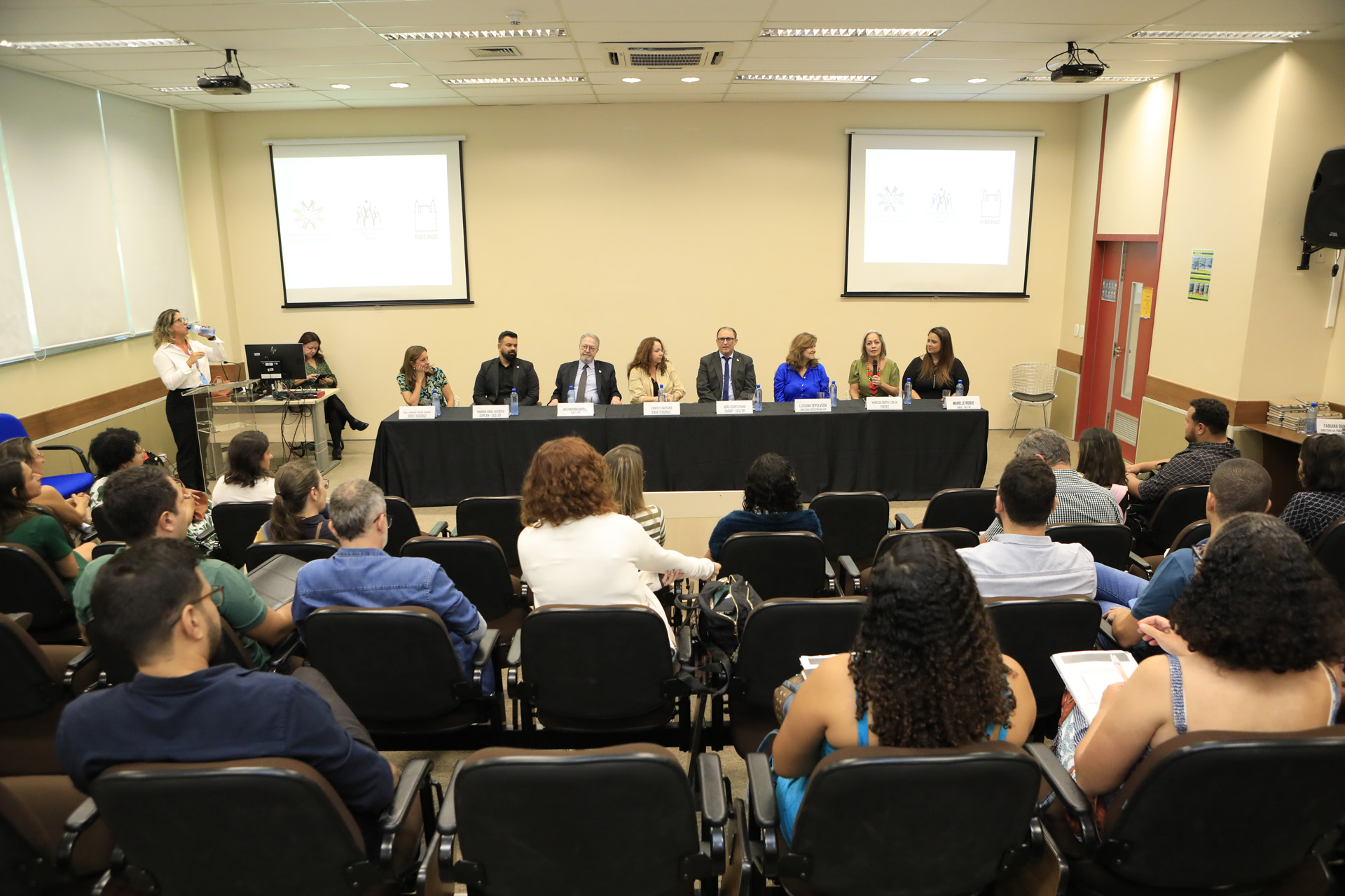 Servidores iniciam mestrado voltado para avaliação em saúde