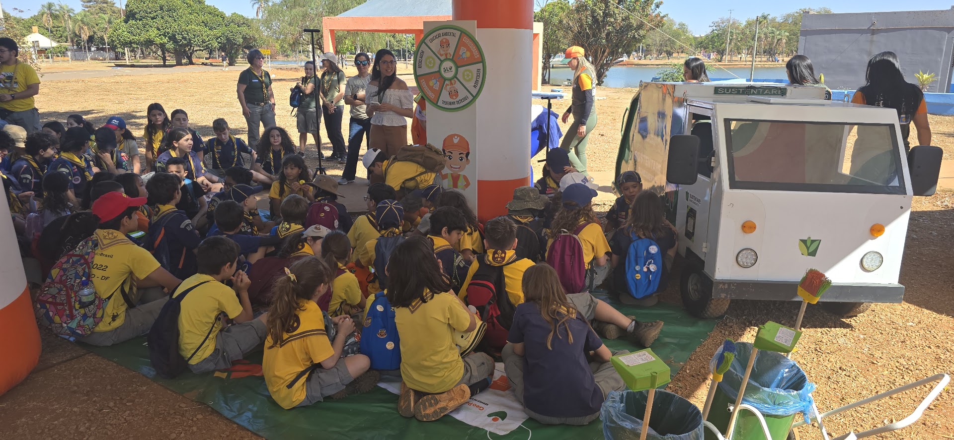 Campanha Lixo no Lixo mobiliza voluntários no Parque da Cidade