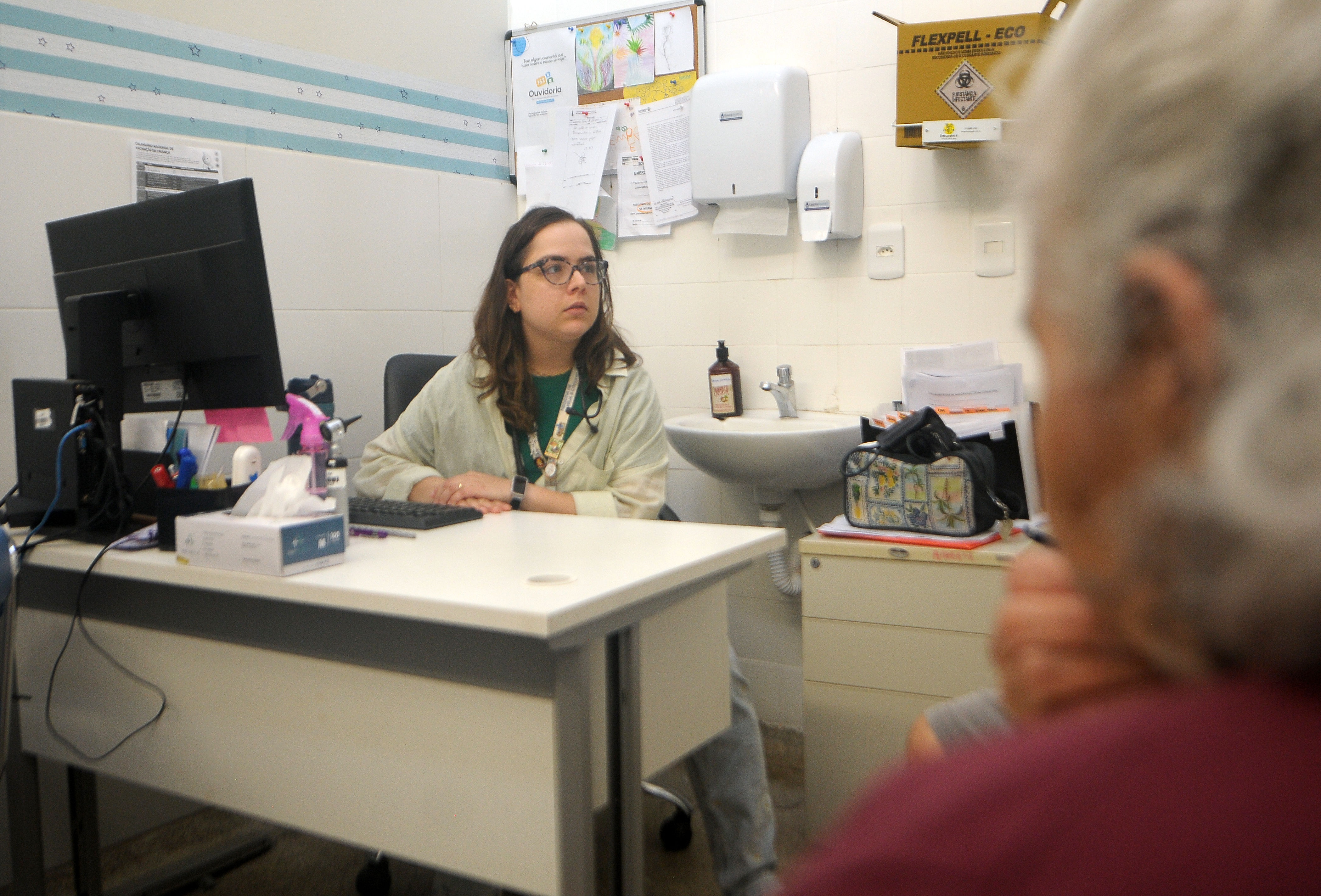 Secretaria de Saúde convoca médicos generalistas em caráter temporário