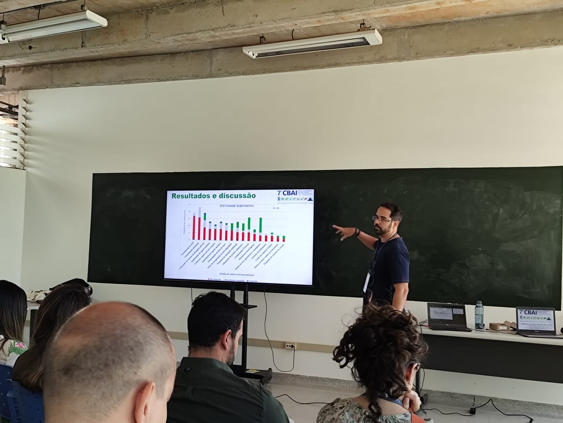 Ferramenta de consulta de dados do Brasília Ambiental é apresentada em congresso brasileiro