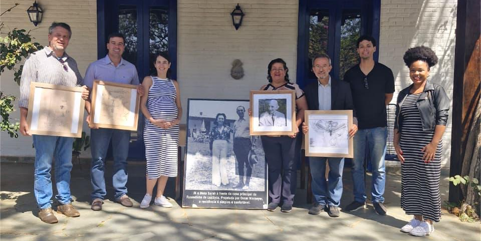 Arquivo Público do DF doa quadros raros com documentos e projetos de Lucio Costa à Fazendinha JK