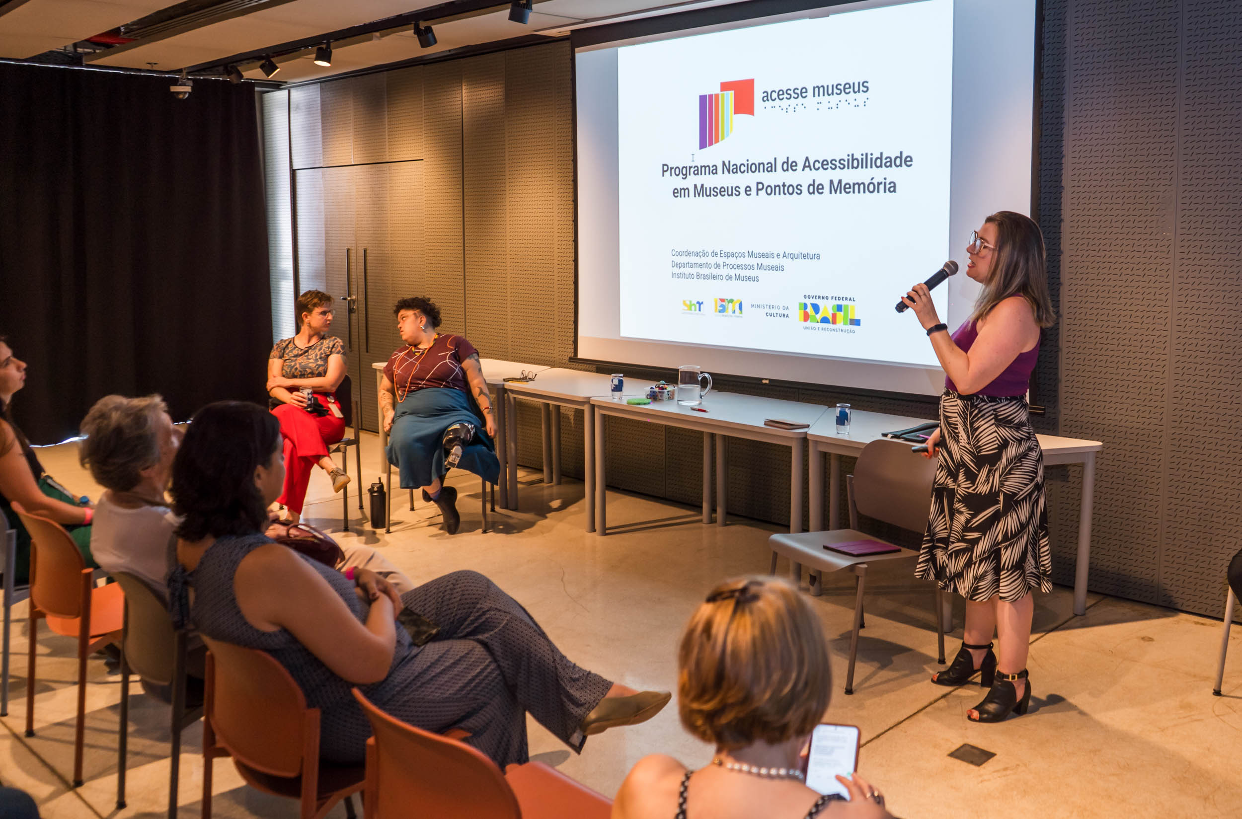 Evento debate inclusão e acessibilidade em museus