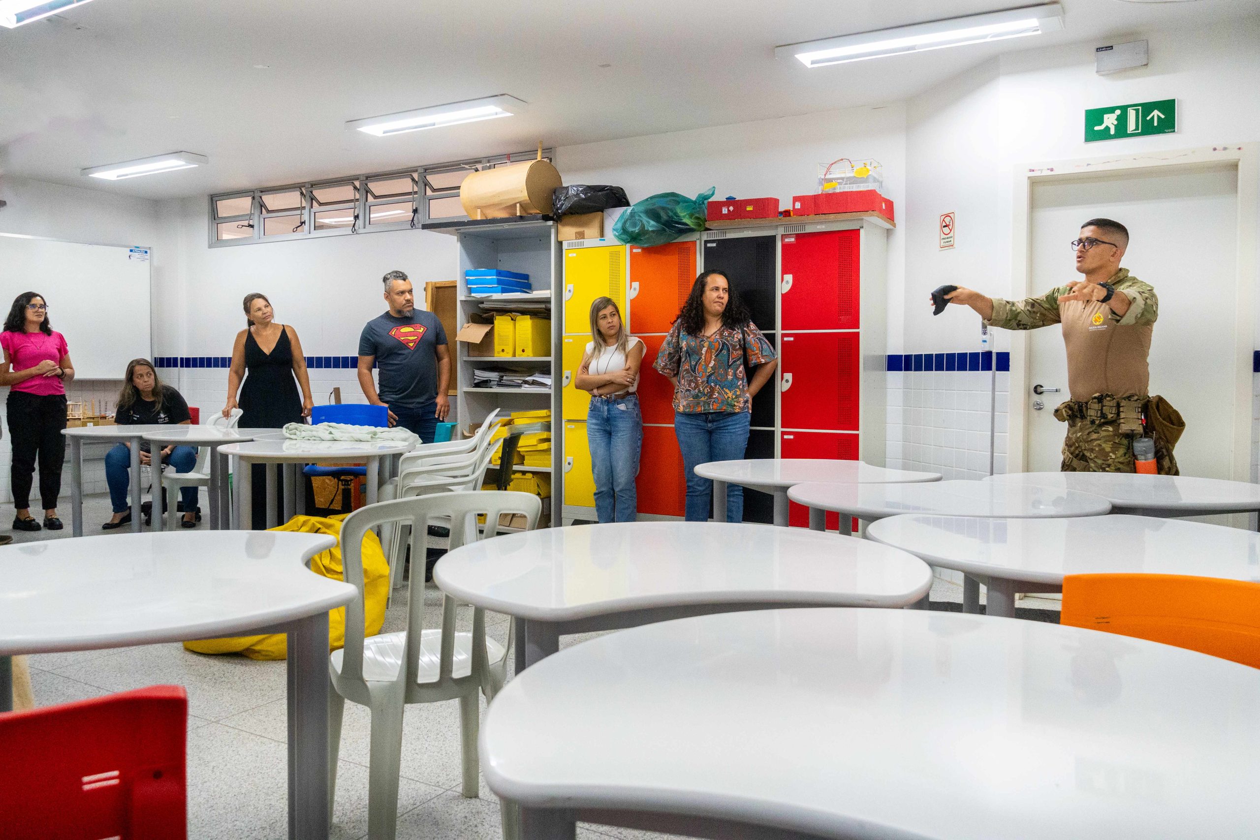 Servidores participam de oficina sobre segurança nas escolas