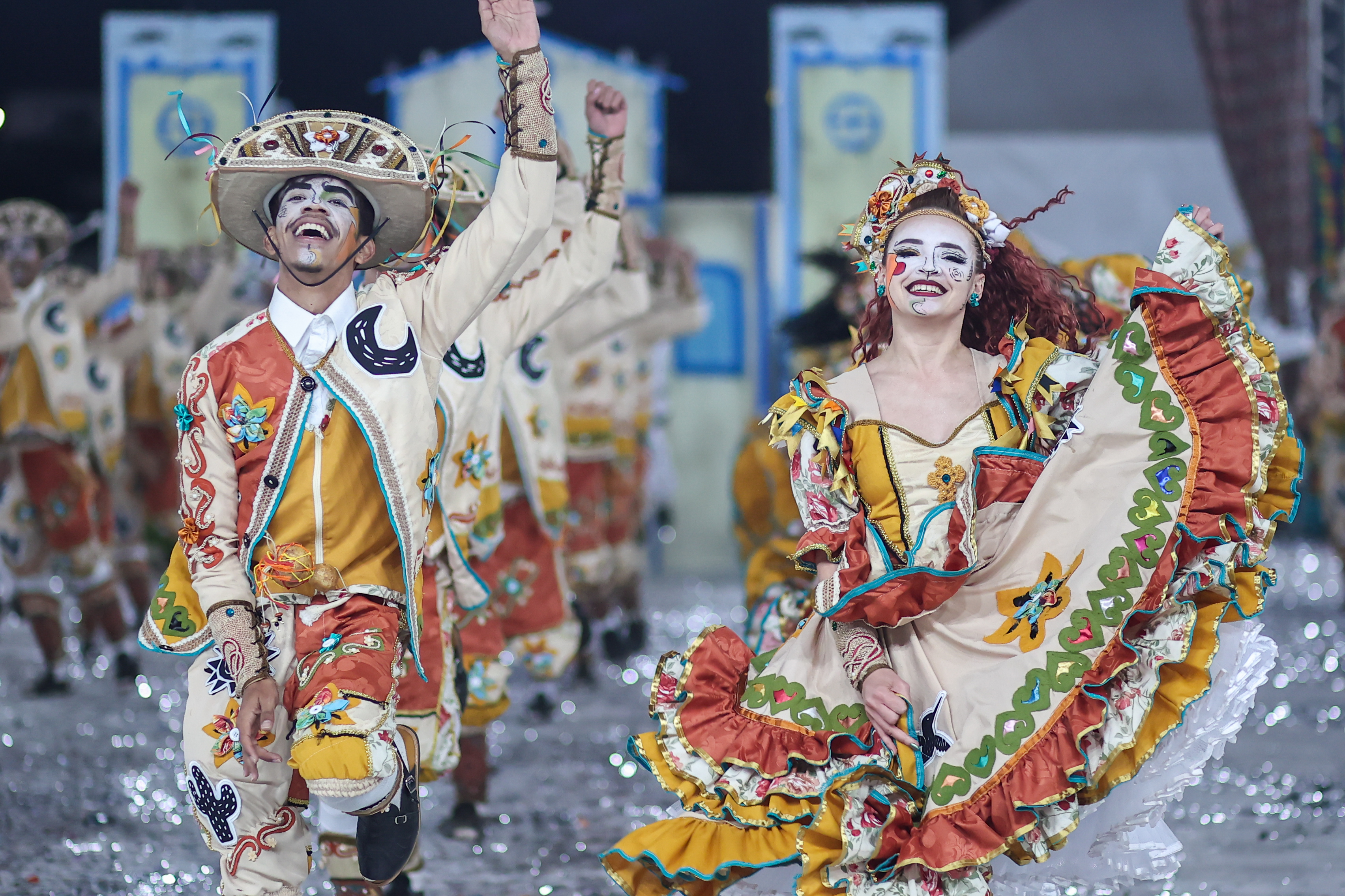 Distrito Junino encerra temporada com apresentação das quadrilhas campeãs e shows gratuitos