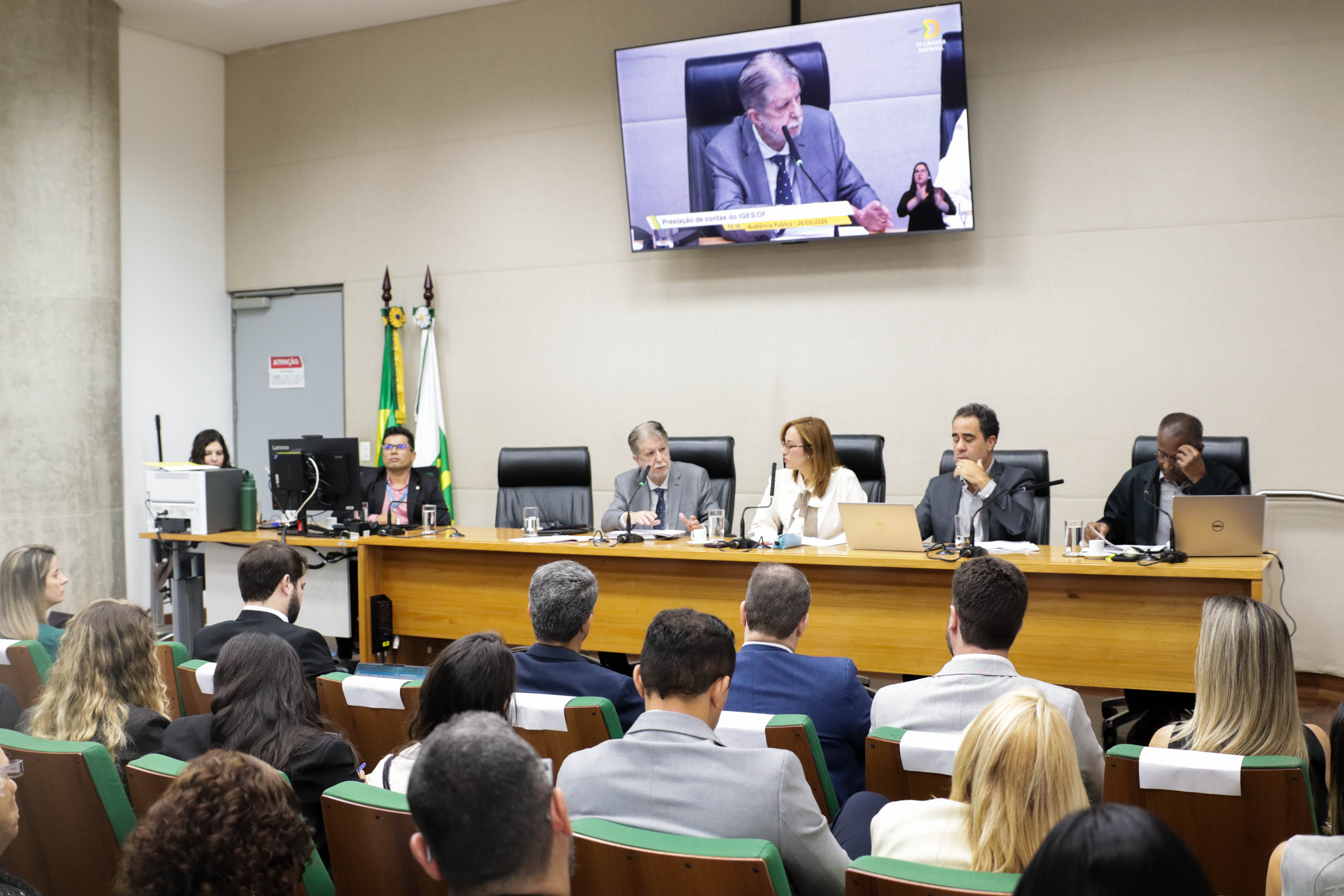 IgesDF apresenta resultados em gestão, infraestrutura e assistência durante audiência pública na Câmara Legislativa do DF