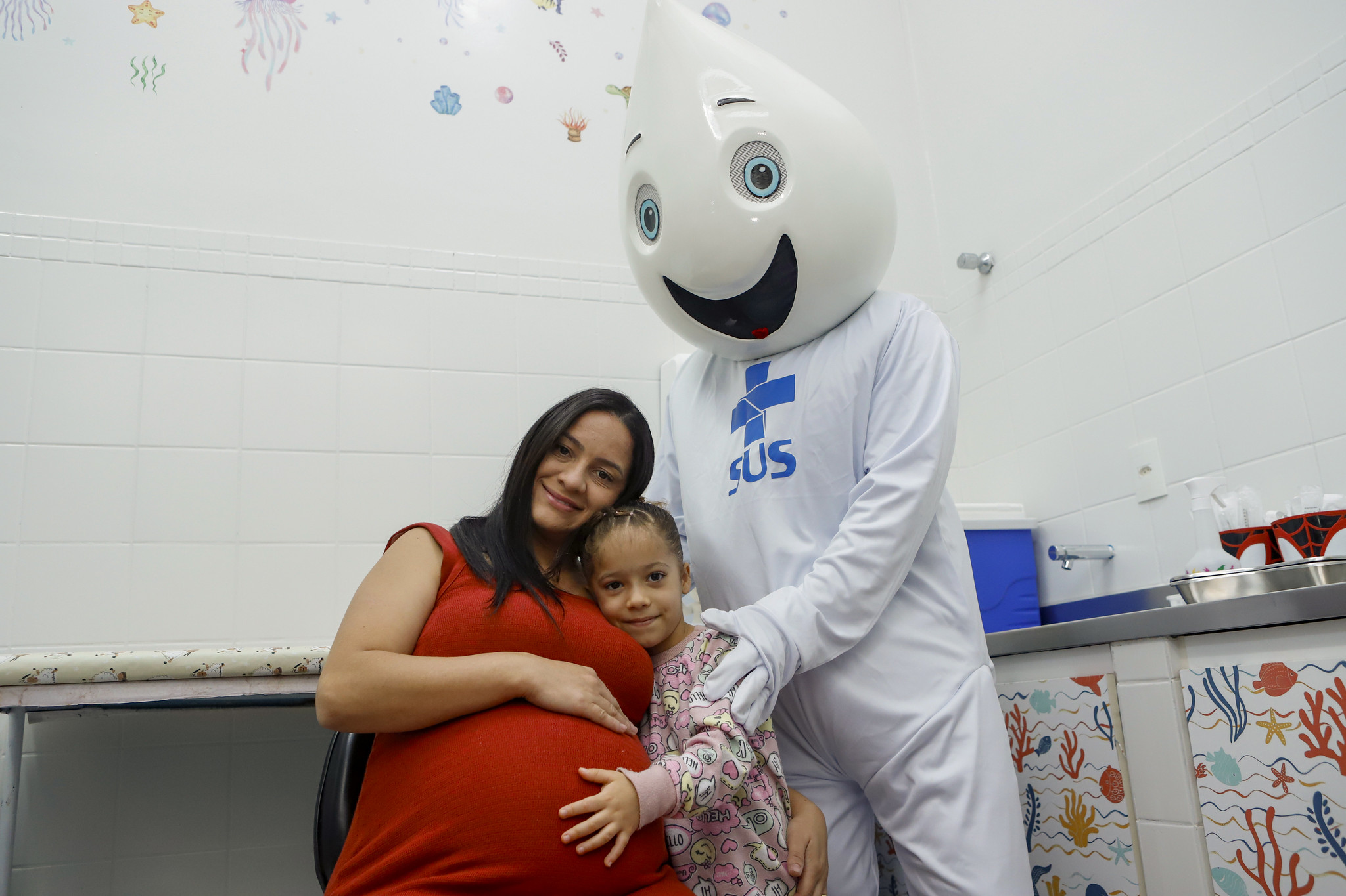 Gestantes poderão tomar a vacina VSR neste sábado (6) em 40 pontos do Distrito Federal