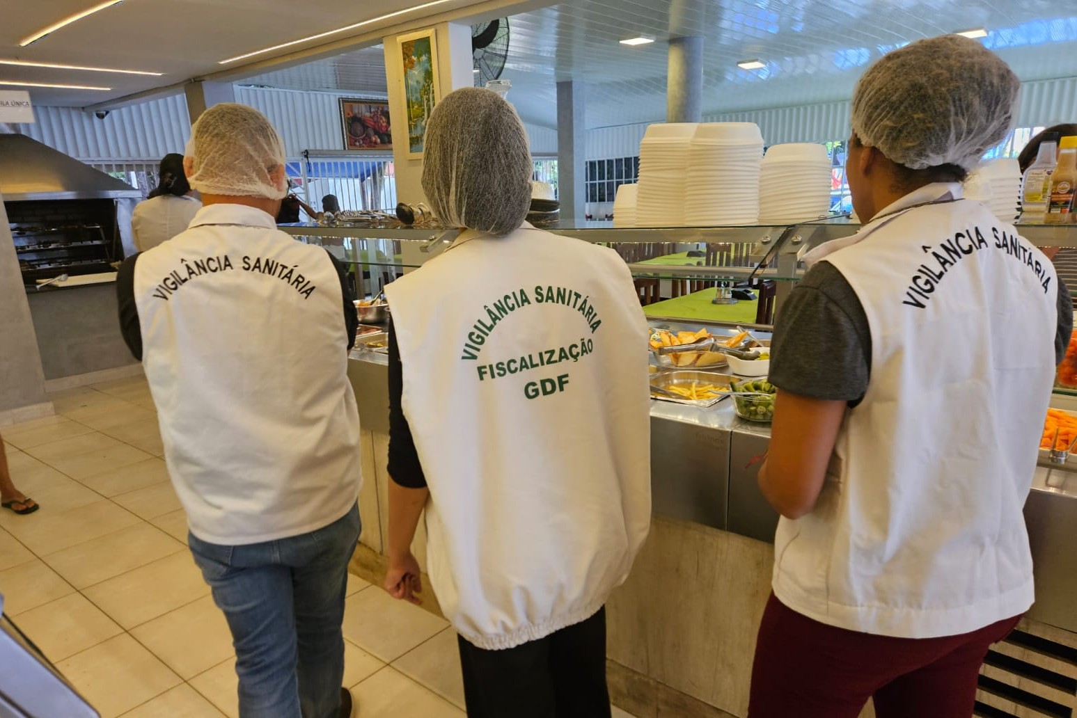 Vigilância Sanitária intensifica fiscalização para garantir segurança no Dia das Mães