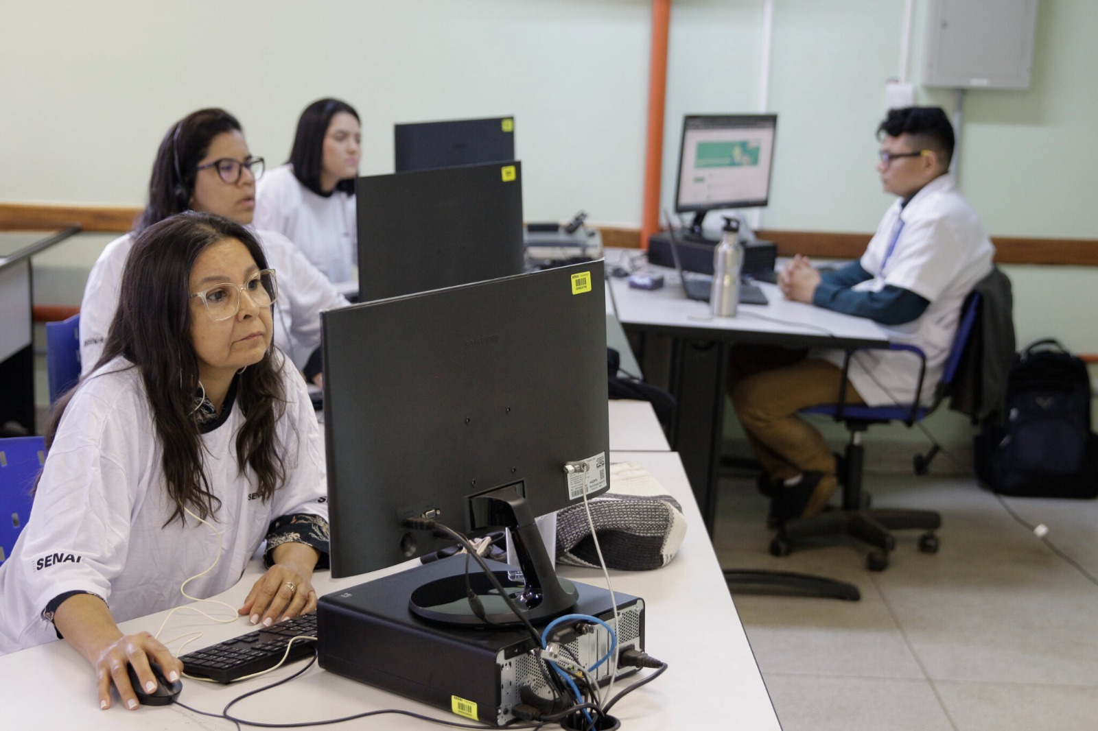 Inclusão de meninas e mulheres nas áreas científicas e tecnológicas é tema de aula magna
