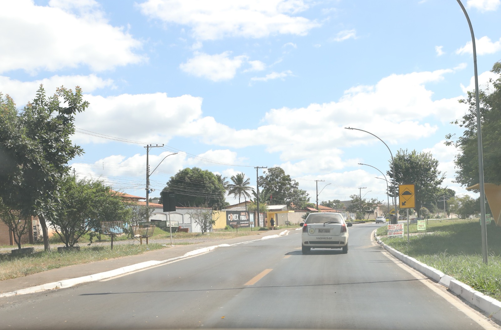 Trecho da VC-215, em Sobradinho, tem pavimento restaurado