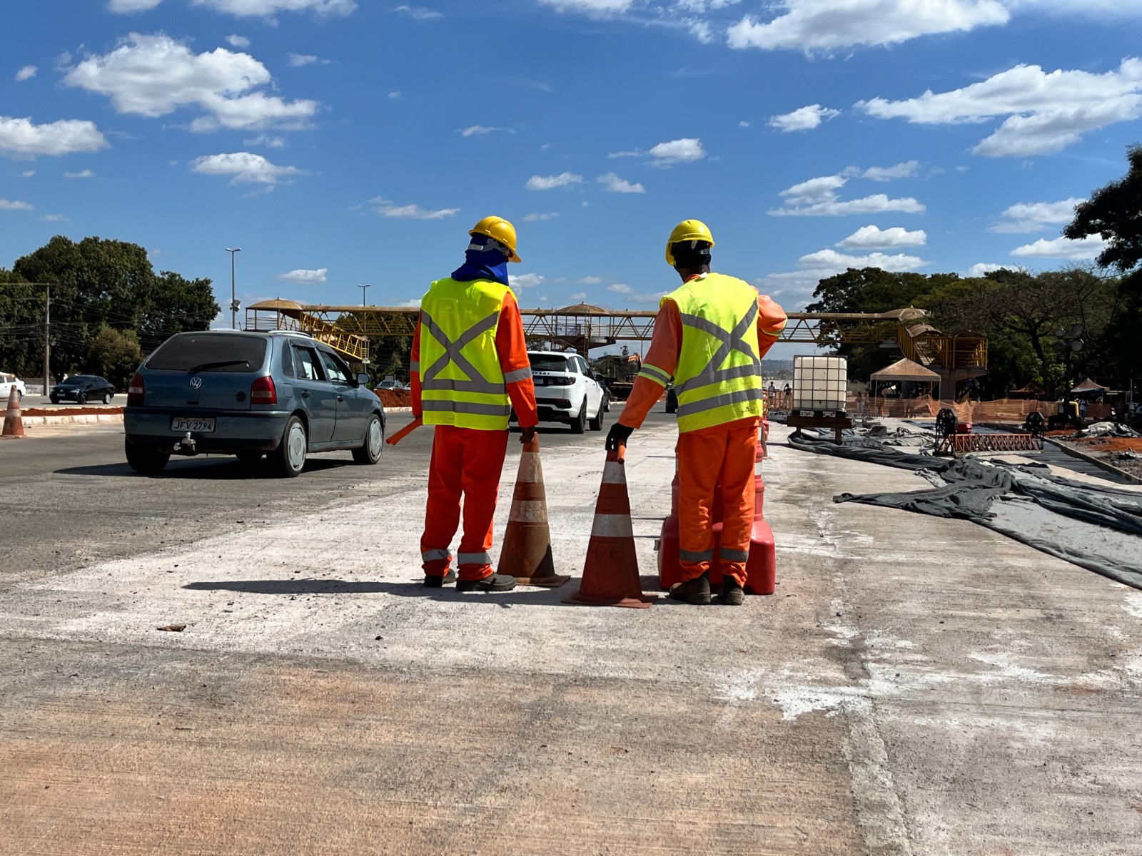 Liberada mais uma faixa de pavimento rígido em concreto da Epig