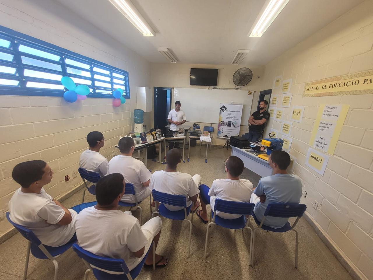 Jornada do Conhecimento leva orientação profissional a socioeducandos