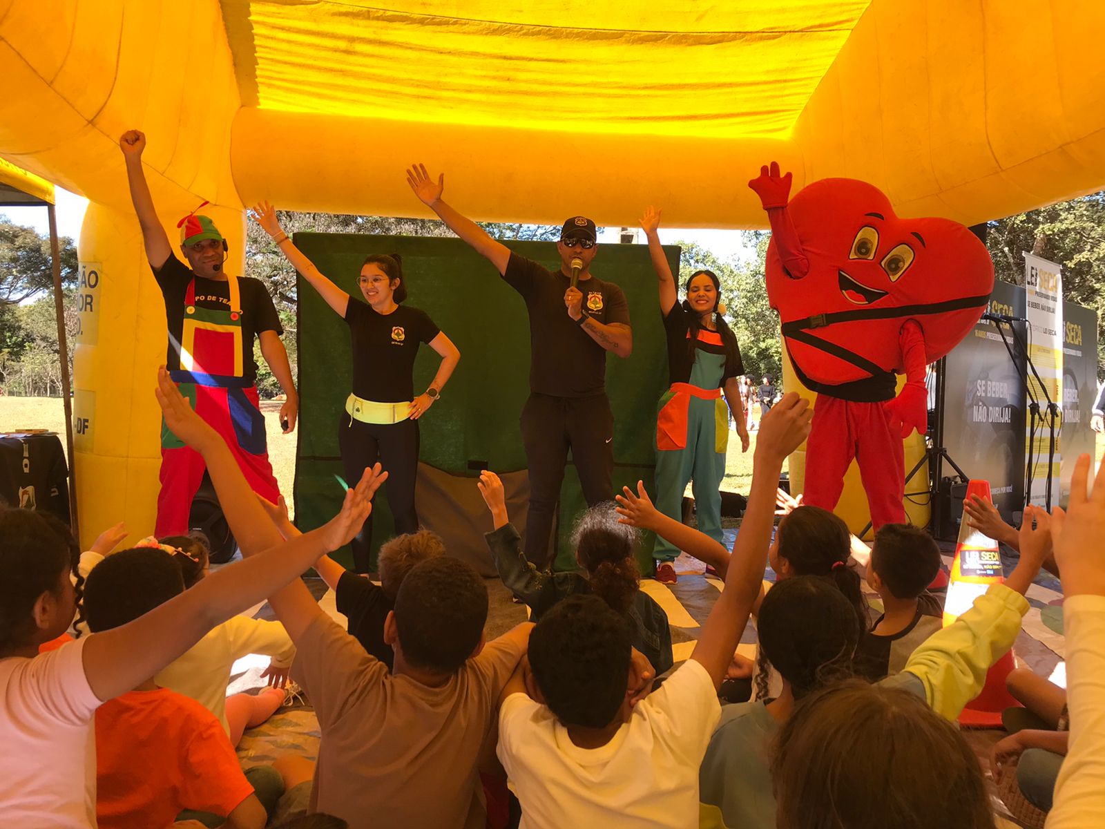 Zoológico de Brasília recebe ação de educação no trânsito