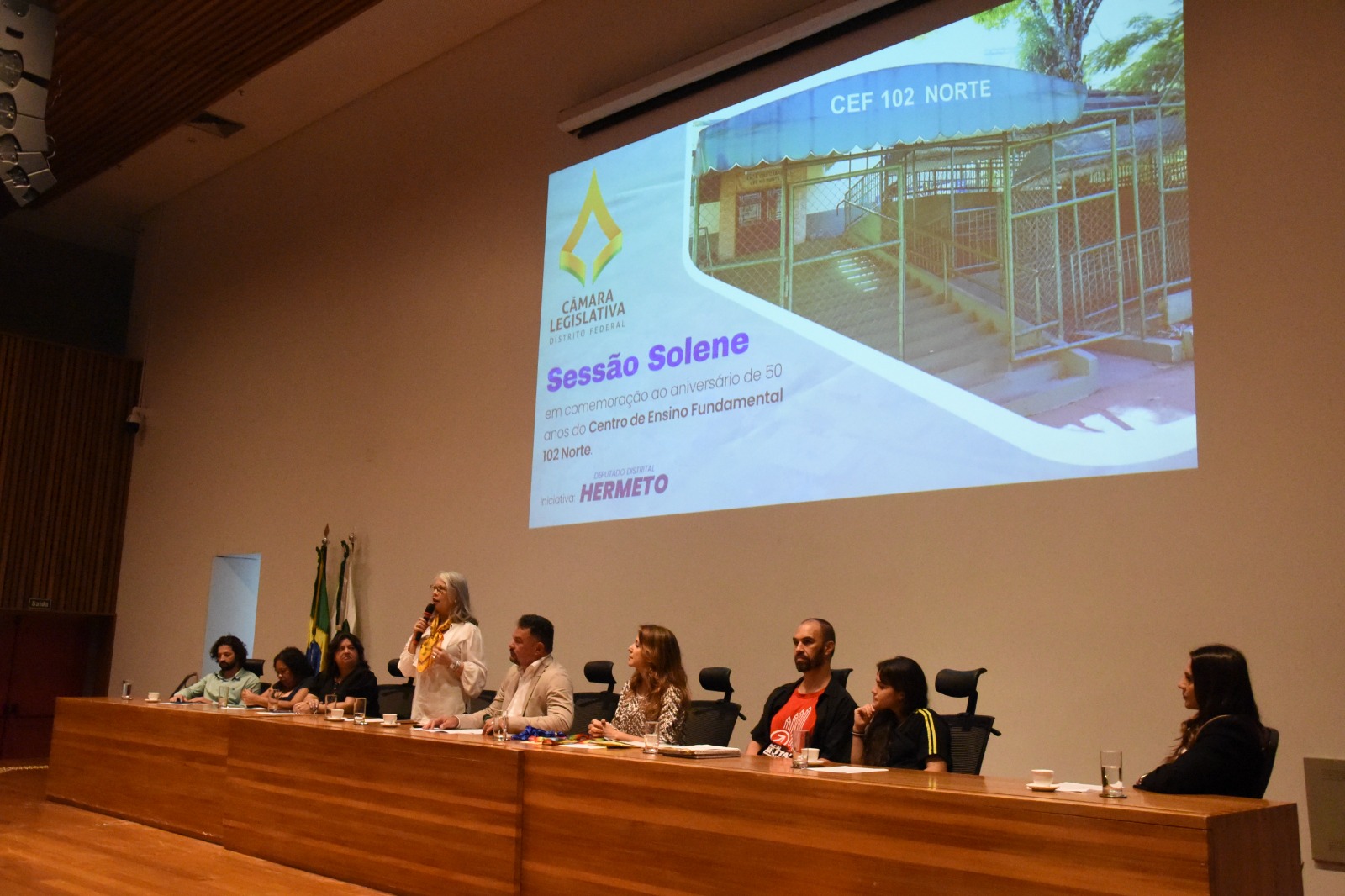 Sessão solene celebra 50 anos do CEF 102 Norte