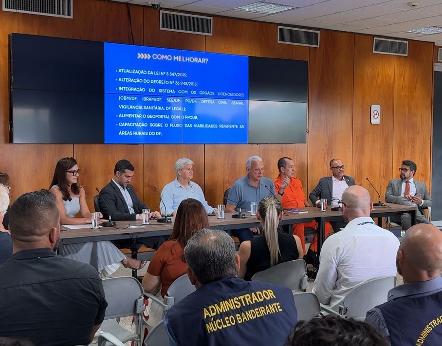 Governo avança na modernização do registro de empresas com foco no desenvolvimento econômico do DF