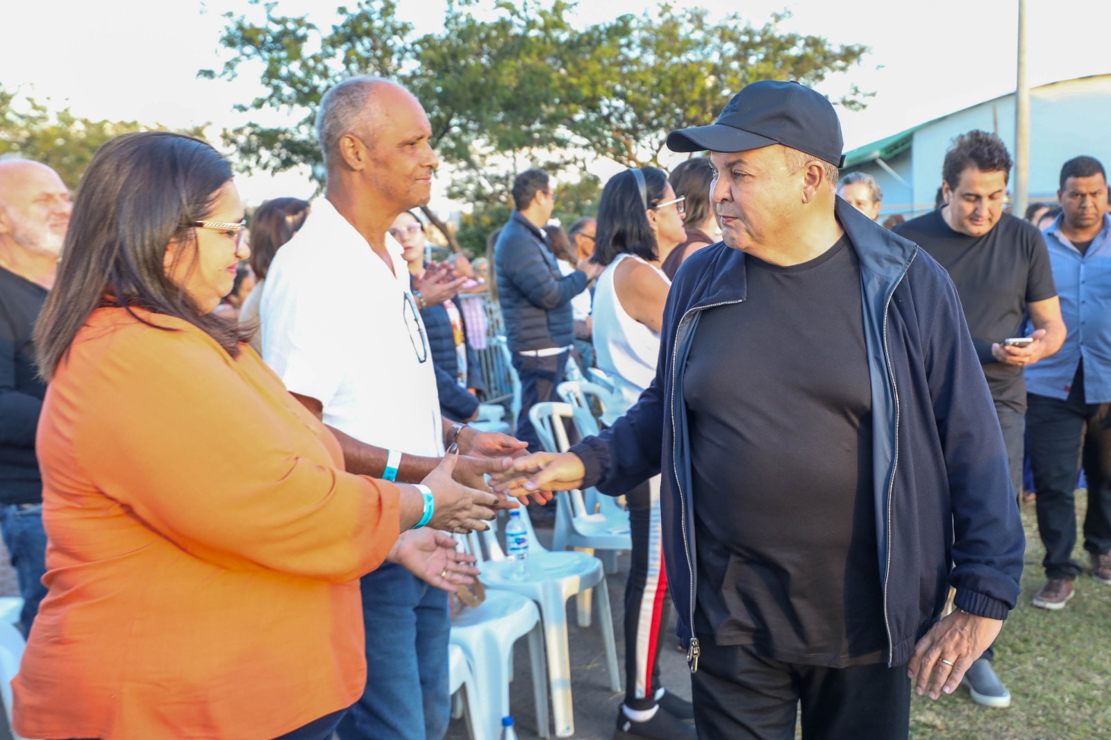 Fiéis lotam o Taguaparque para acompanhar missa que encerra programação de Pentecostes