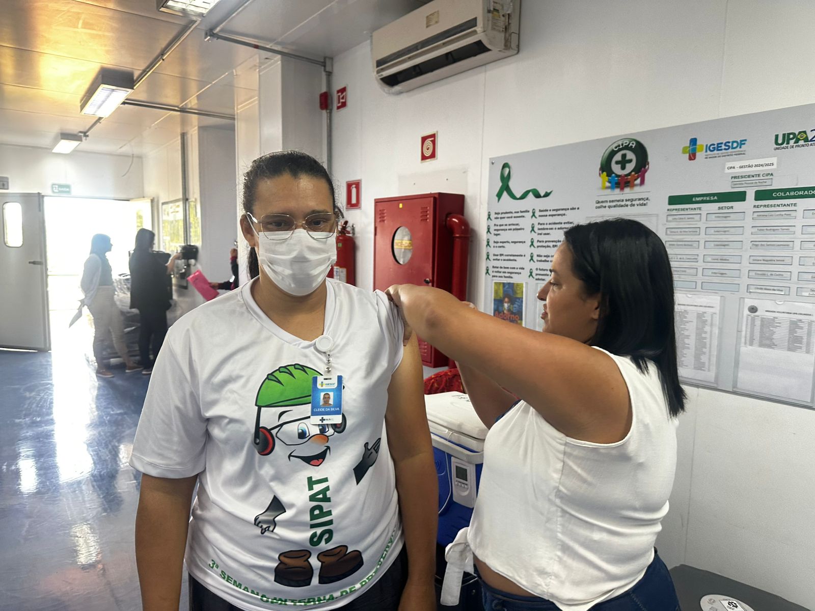 Campanha de vacinação contra influenza para profissionais de saúde chega à UPA Ceilândia I e ao HSol