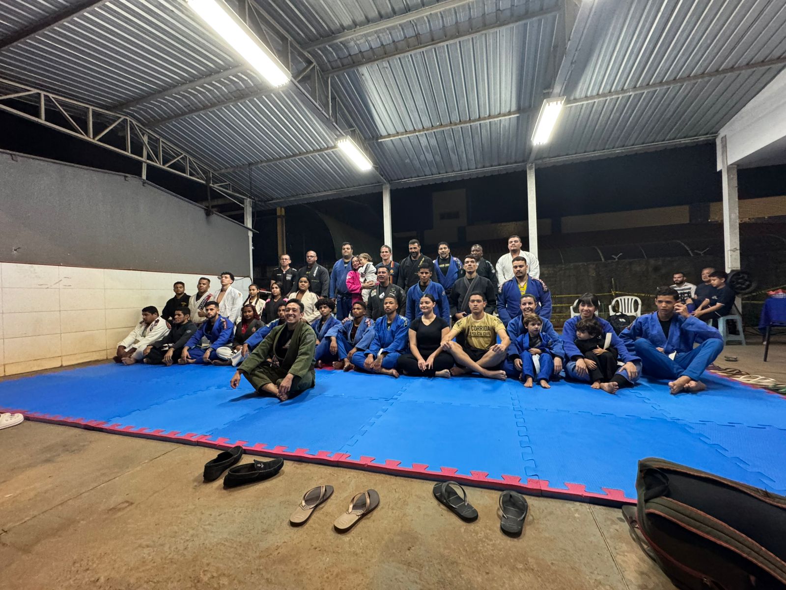 Projeto social oferece aulas de jiu-jítsu e boxe no Recanto das Emas