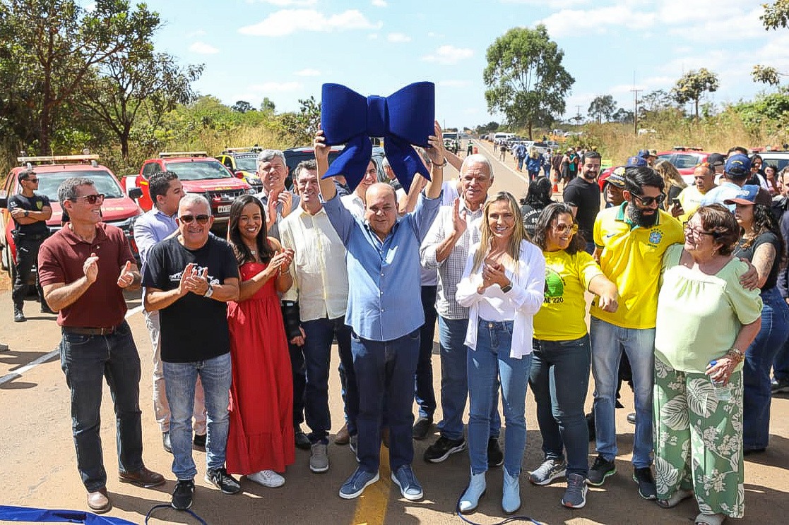 Com investimento de R$ 26,6 milhões, GDF inaugura pavimentação da DF-220