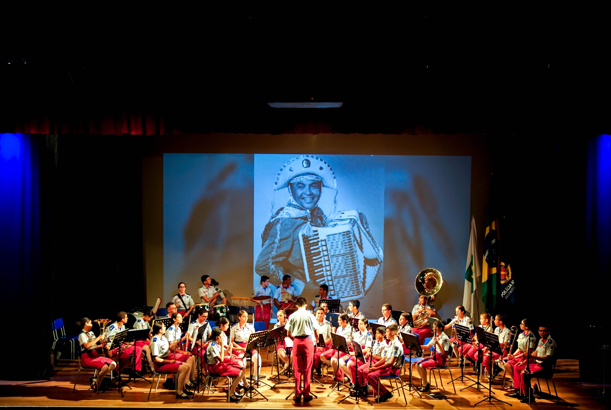 Colégio Militar Tiradentes realiza concerto em homenagem ao Dia dos Pais